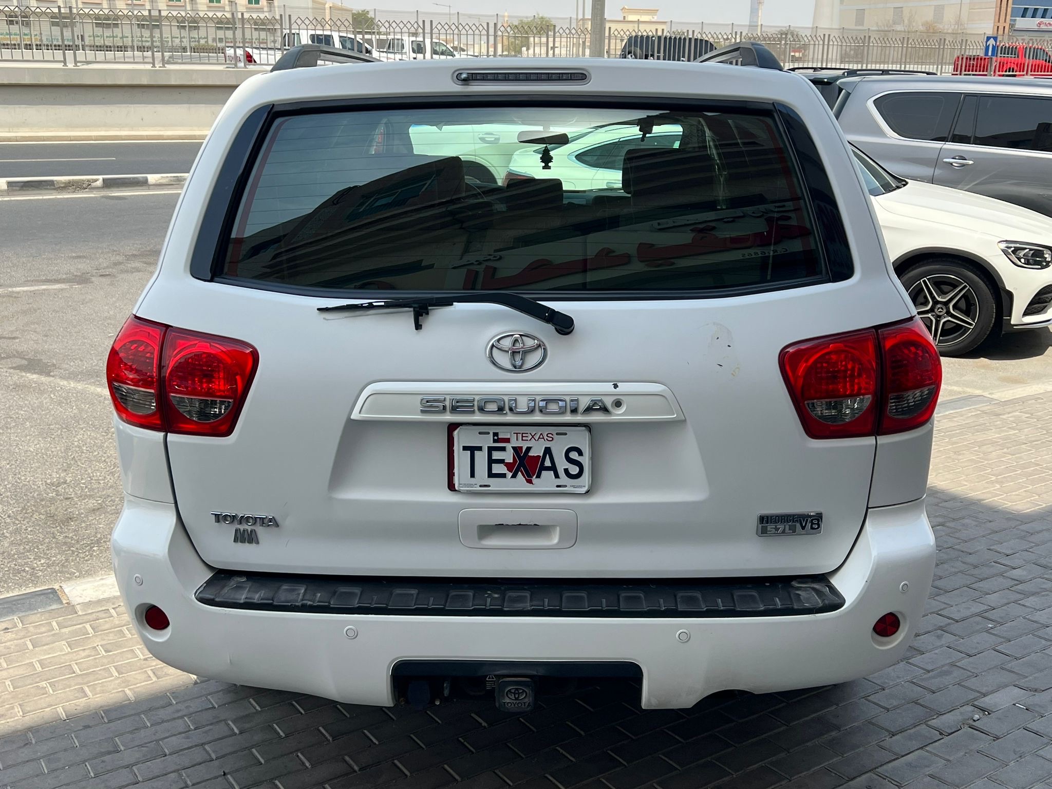 Toyota Sequoia SRS 2009 - Image 3