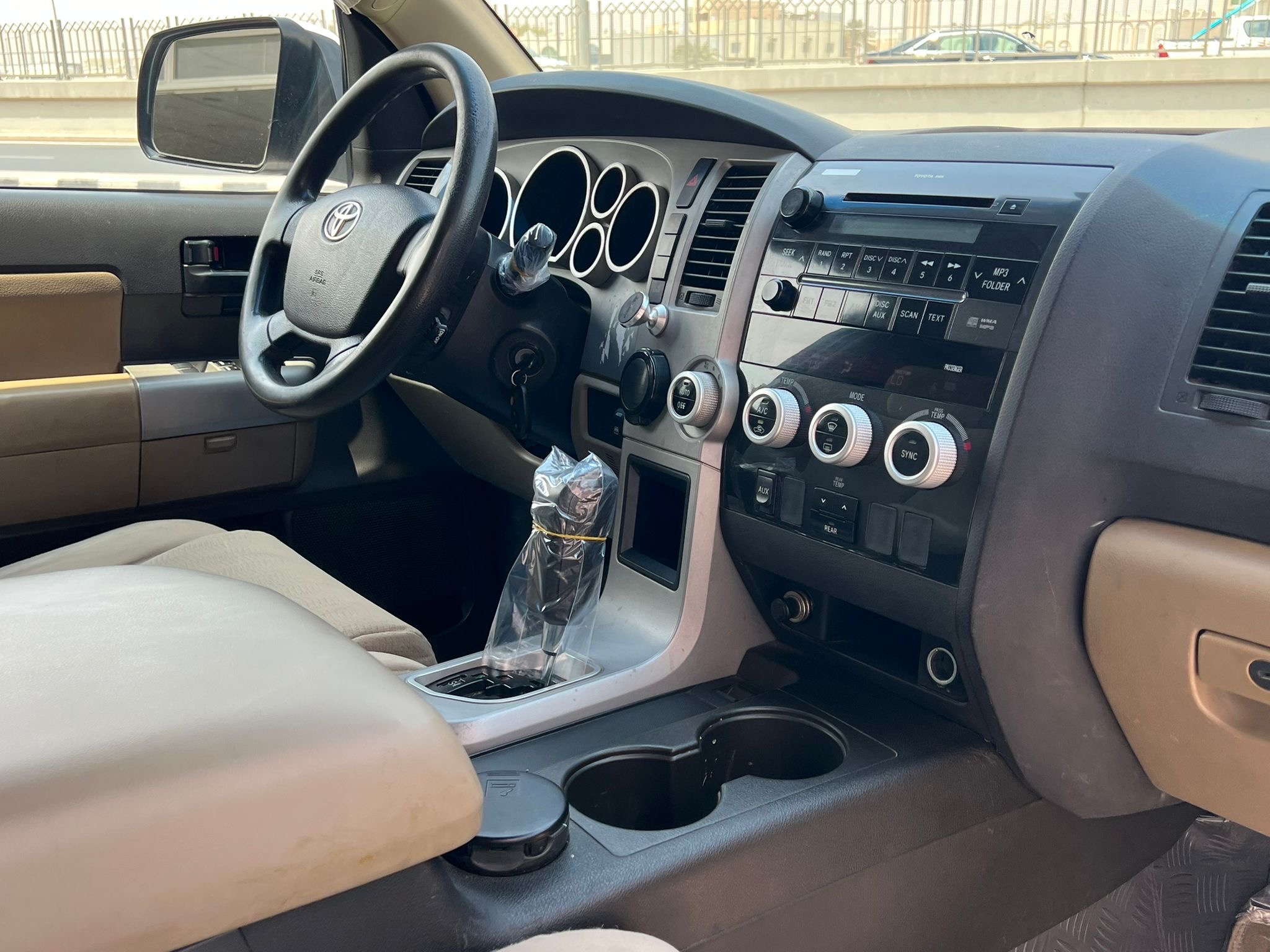 Toyota Sequoia SRS 2009 - Image 4