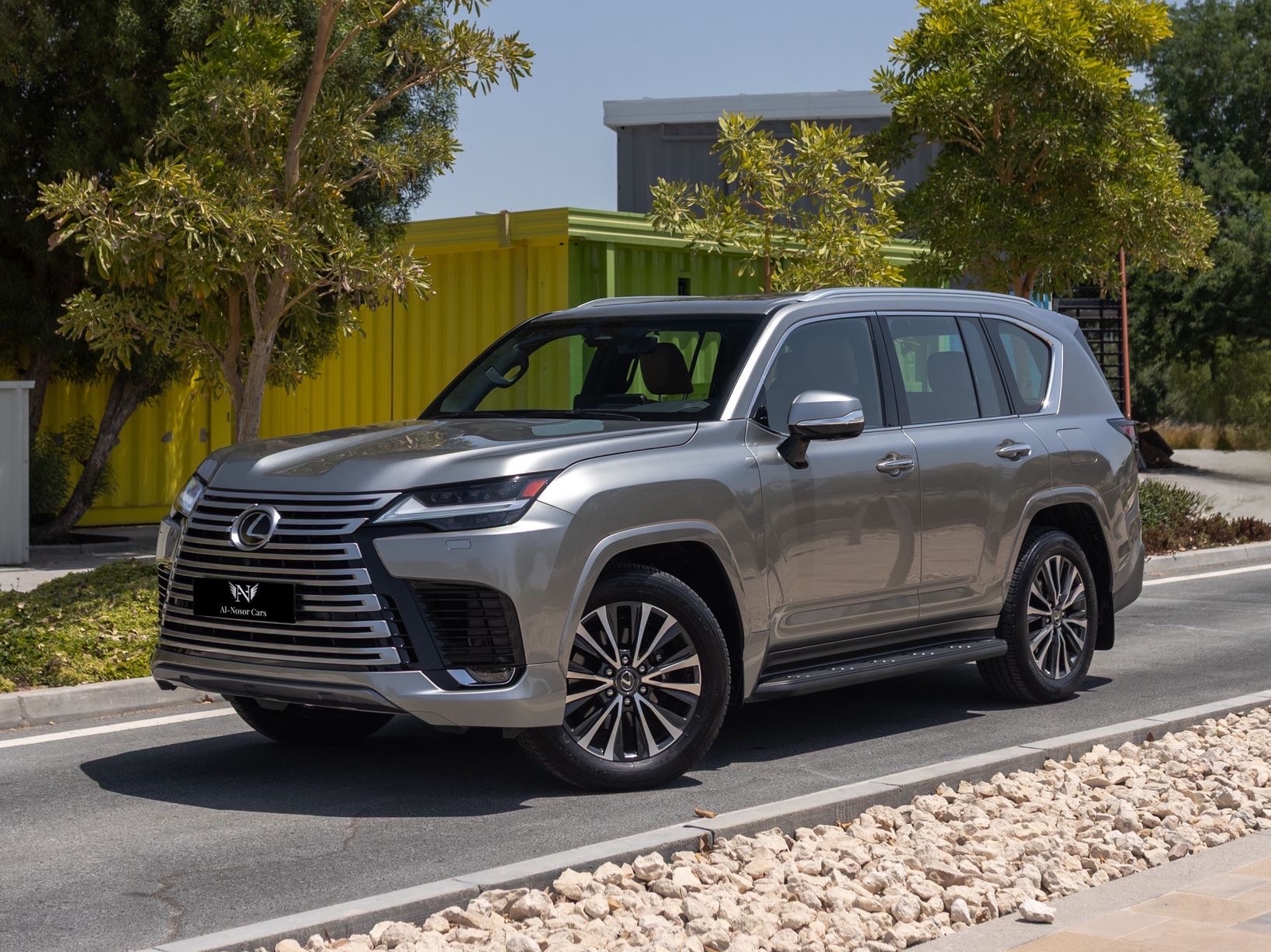 Lexus LX 600 Luxury  2025 - Image 1