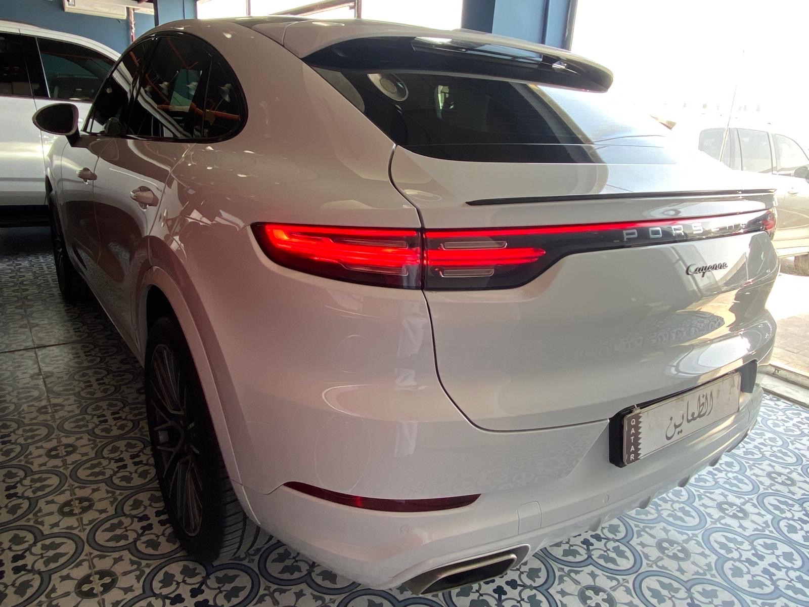 Porsche Cayenne 2021 - Image 3