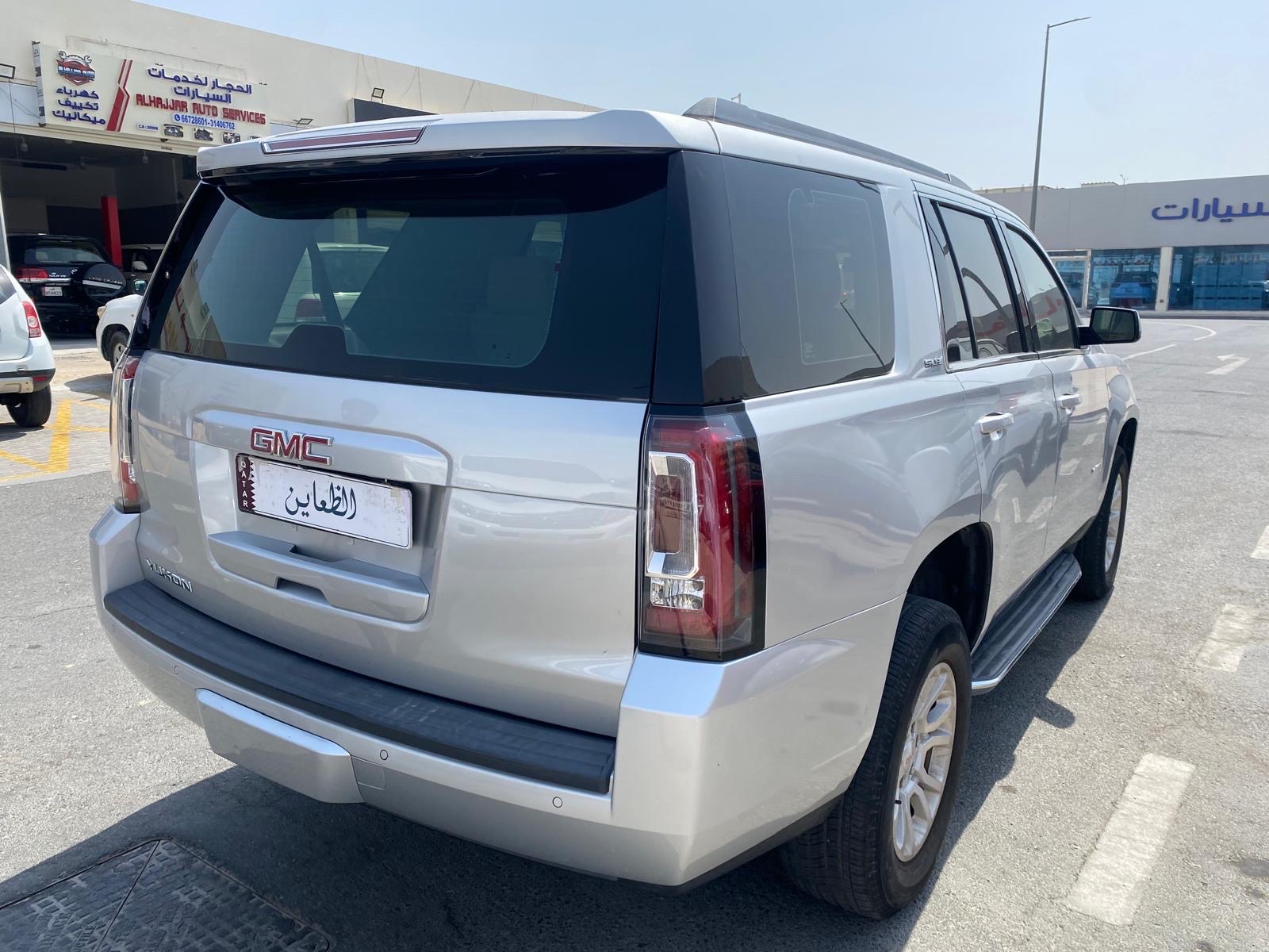 GMC Yukon Standard 2017 - Image 4