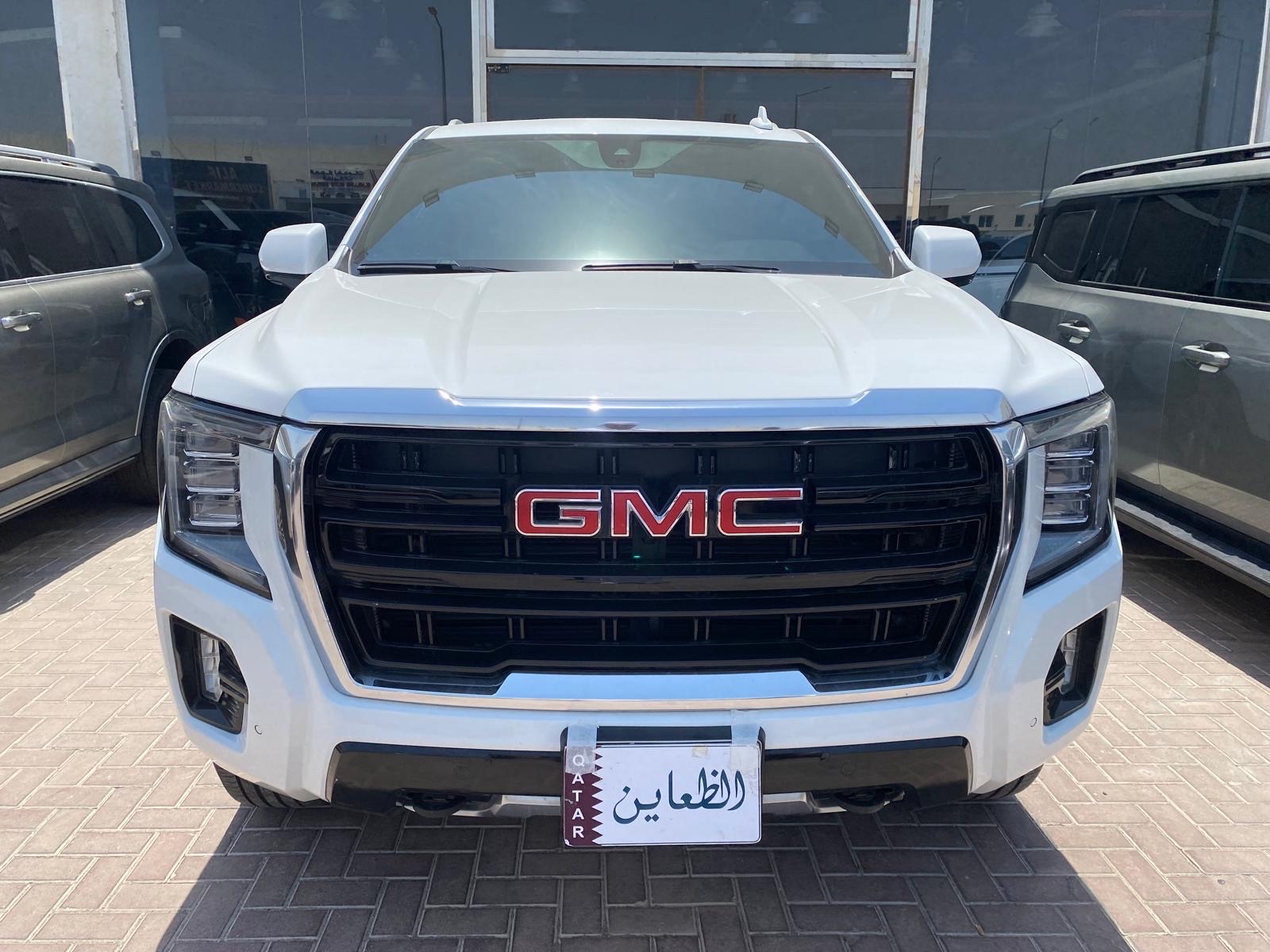 GMC Yukon SLE 2021 - Image 2