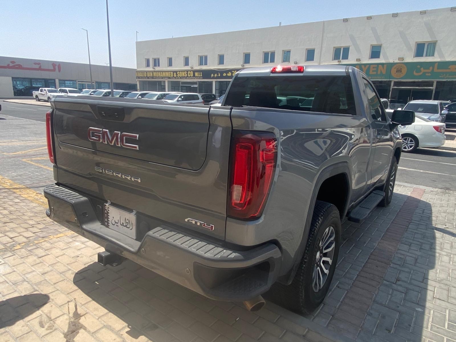 GMC Sierra AT4 2021 - Image 4