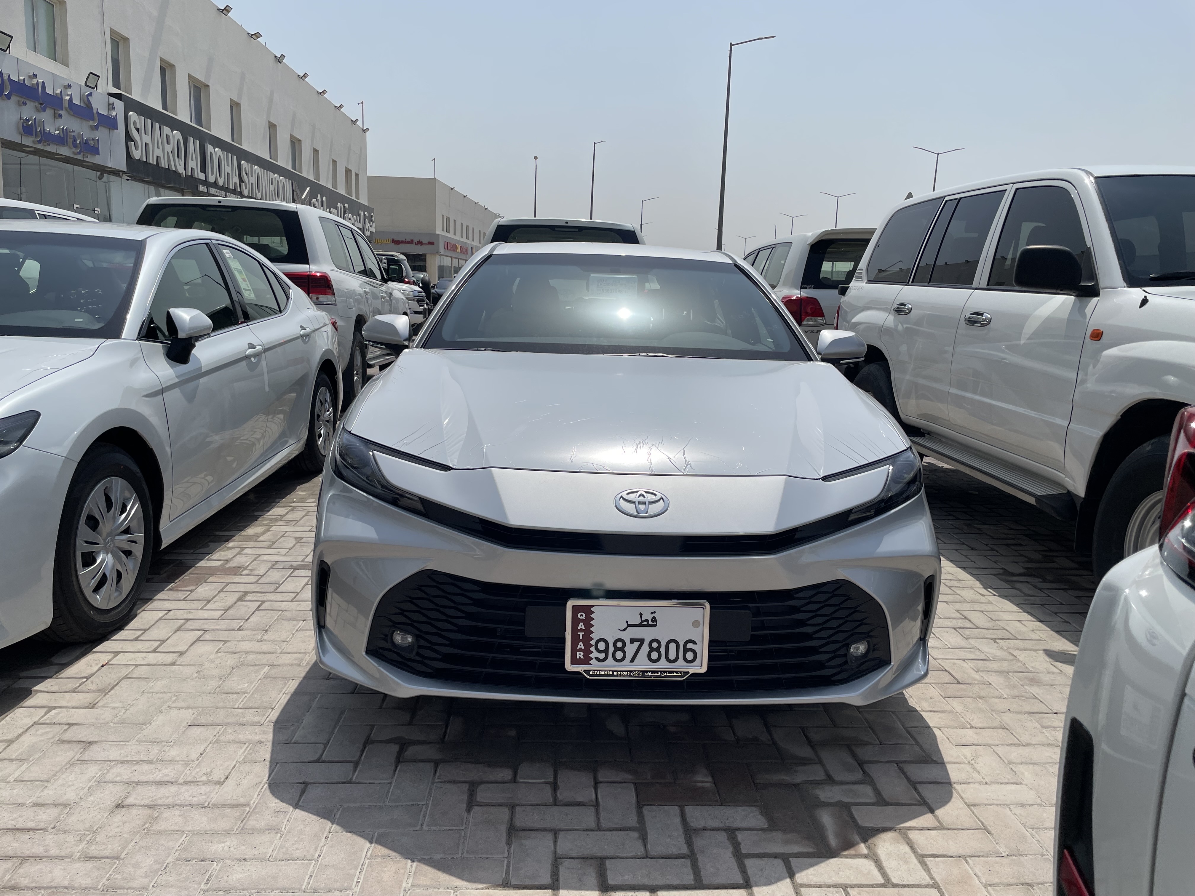 Toyota Camry 2025 - Image 3