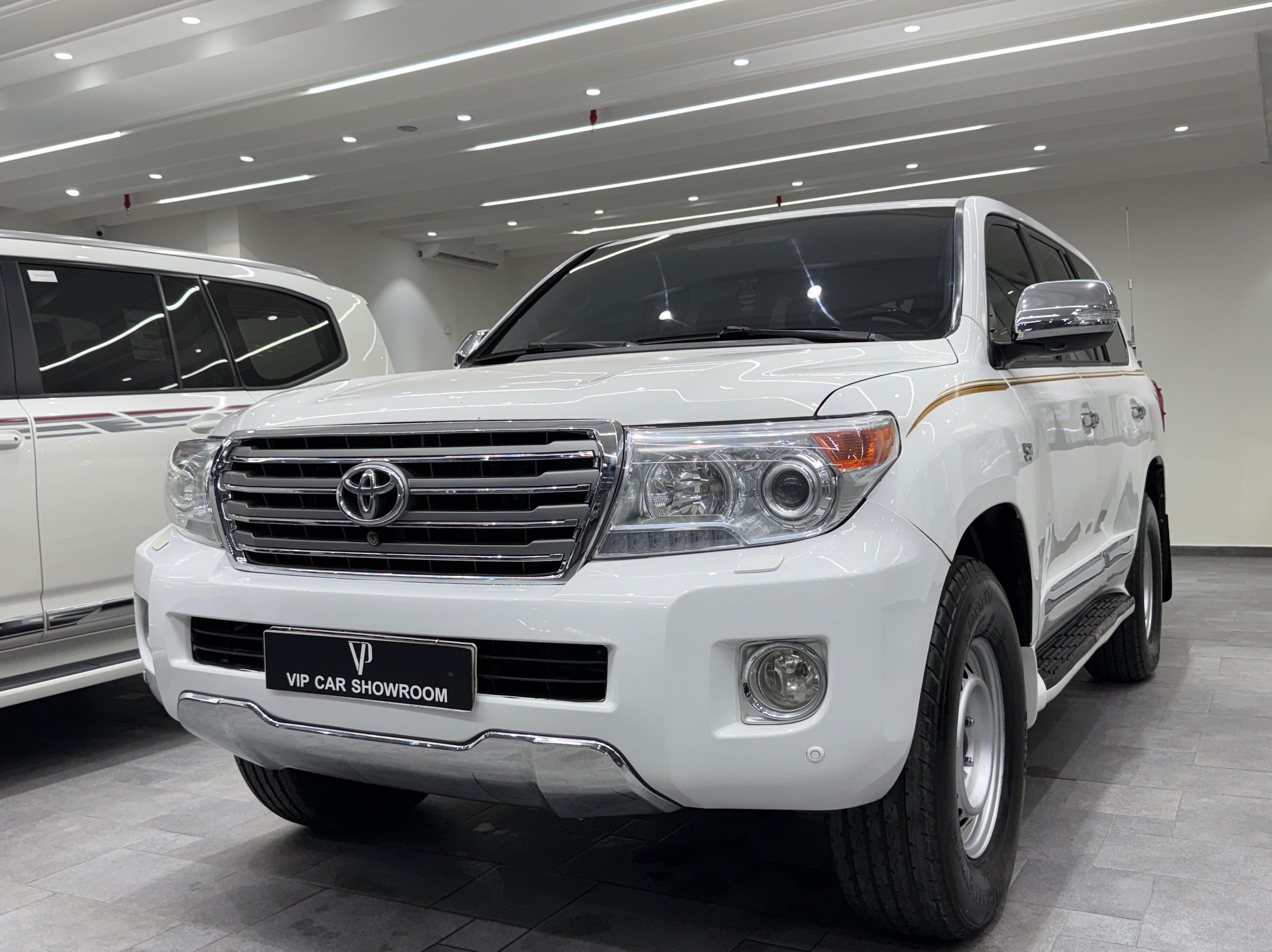 Toyota Land Cruiser VX.R 2013