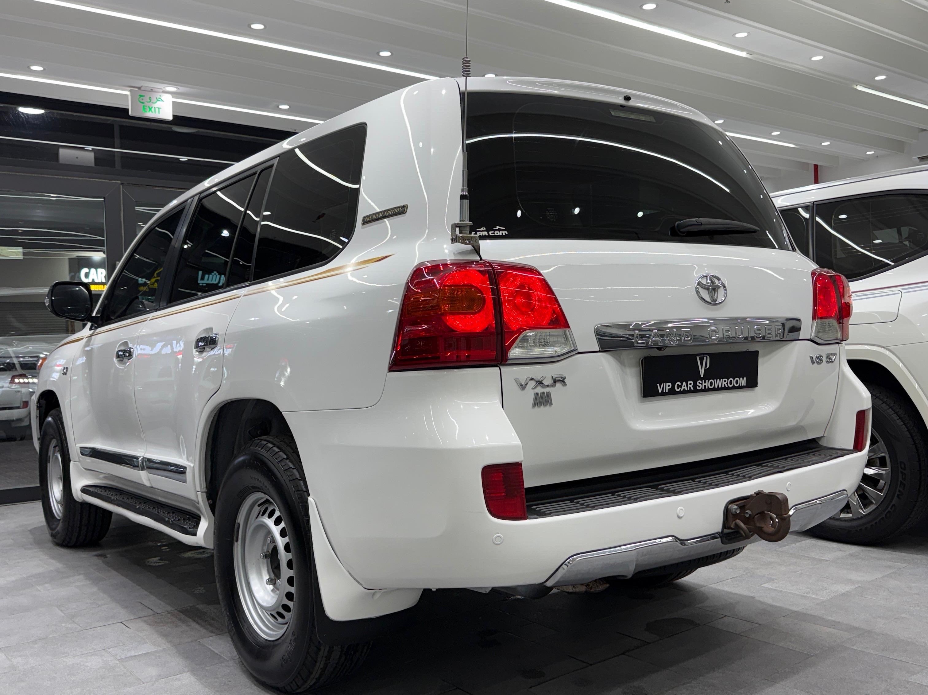 Toyota Land Cruiser VX.R 2013 - Image 2