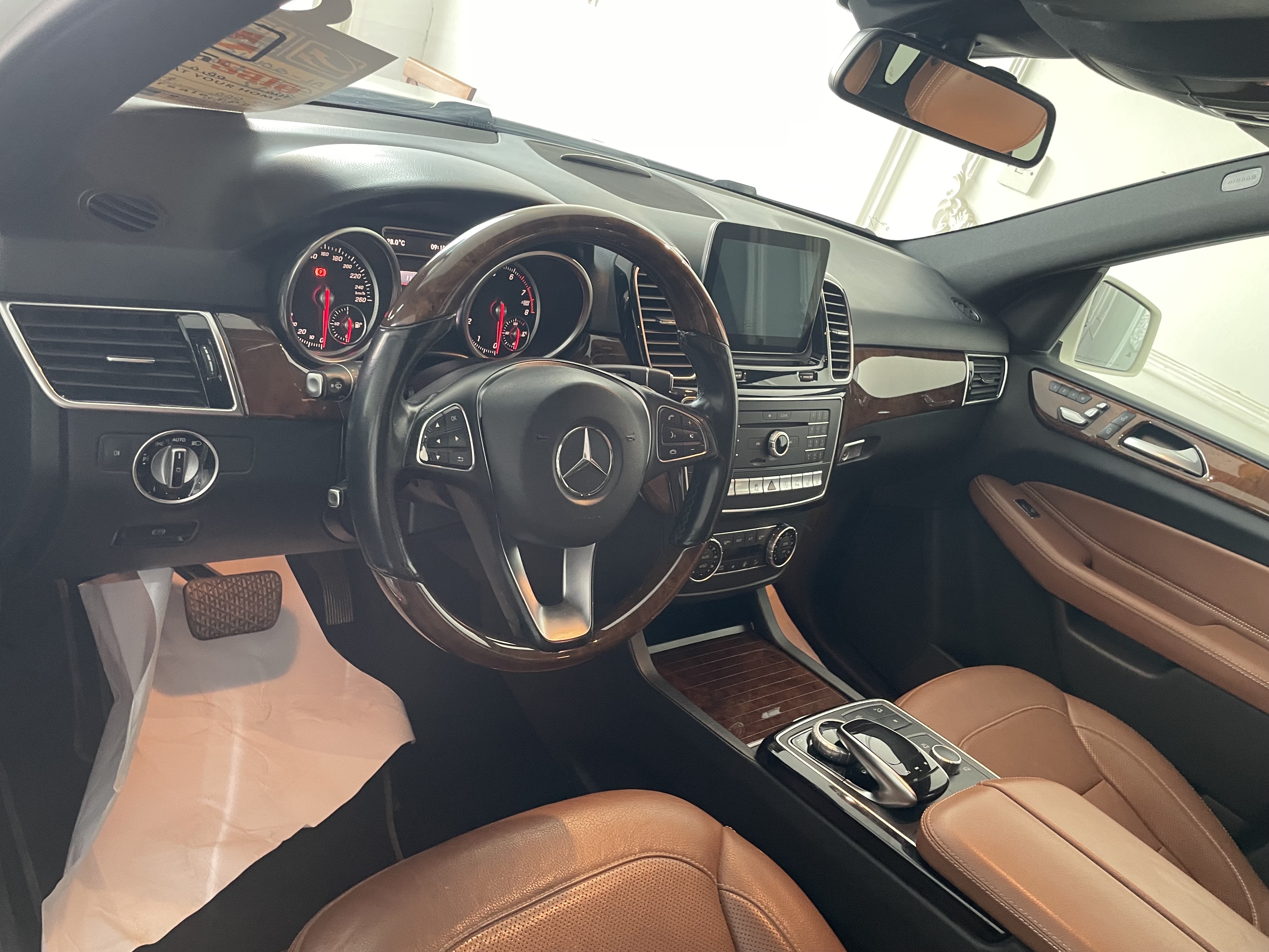 Mercedes-Benz GLE  400 2017 - Image 3