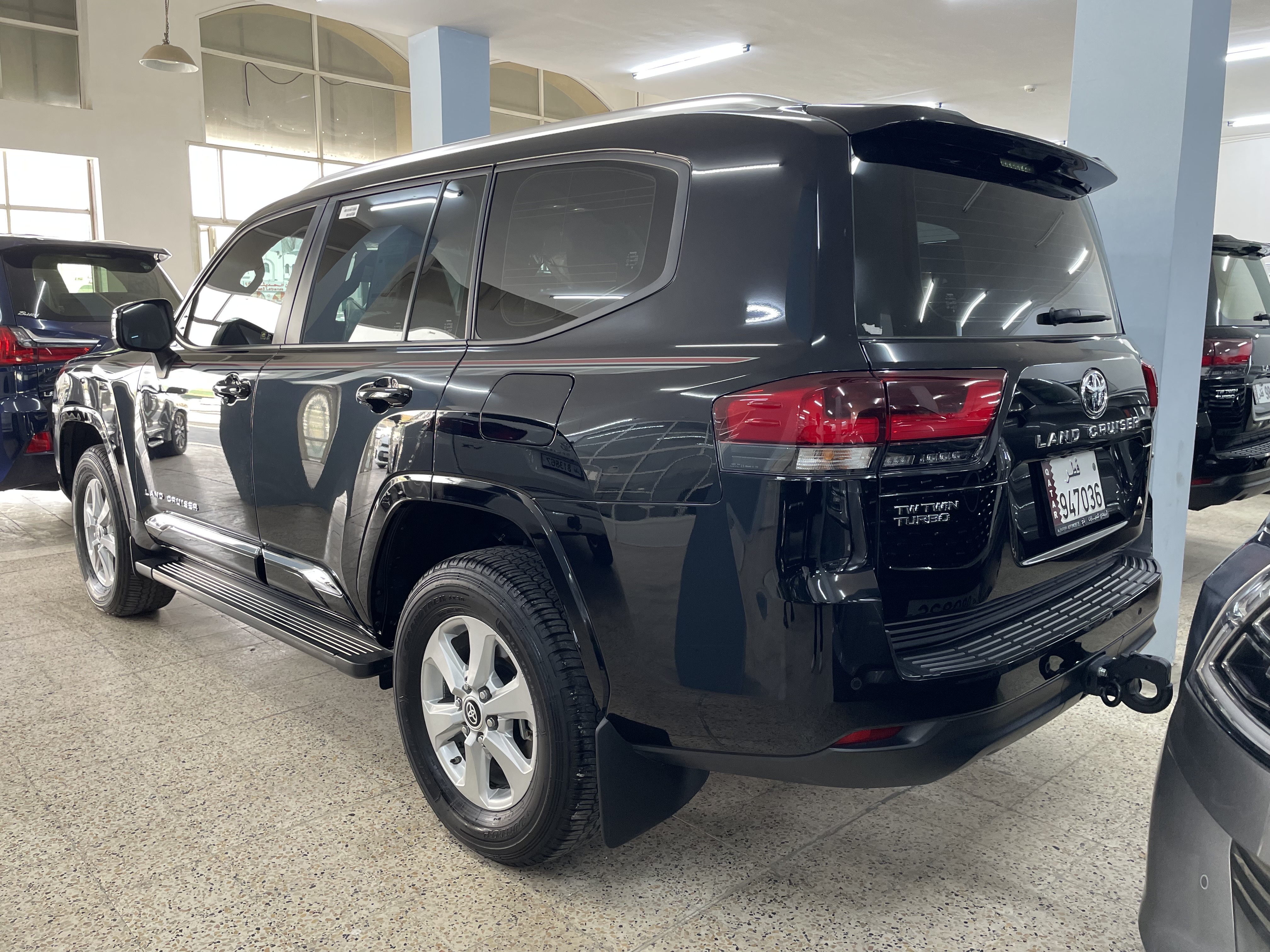 Toyota Land Cruiser GX.R 2024 - Image 3