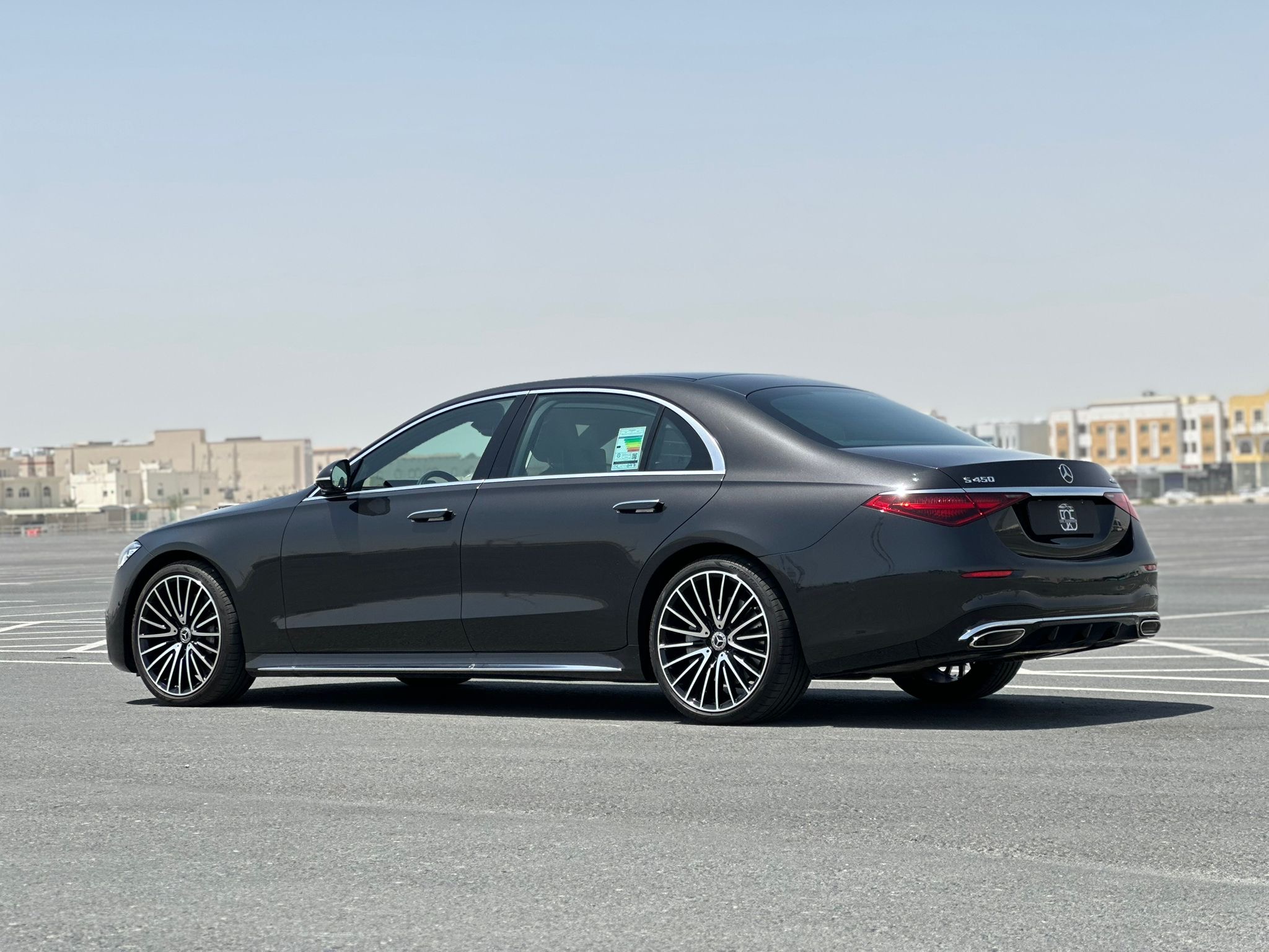 مرسيدس بنز S-Class Sedan 450 AMG - Image 4