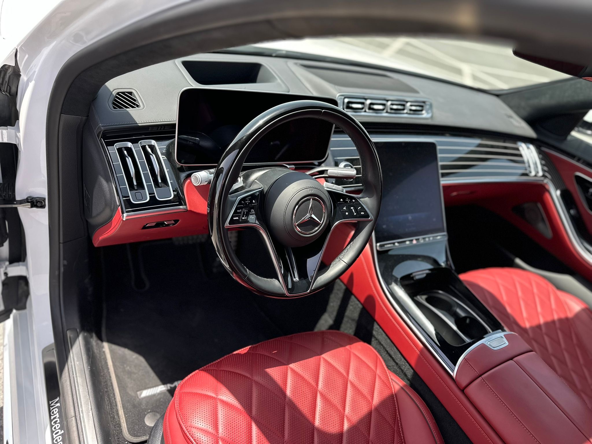 مرسيدس بنز S-Class Sedan 450 AMG - Image 2