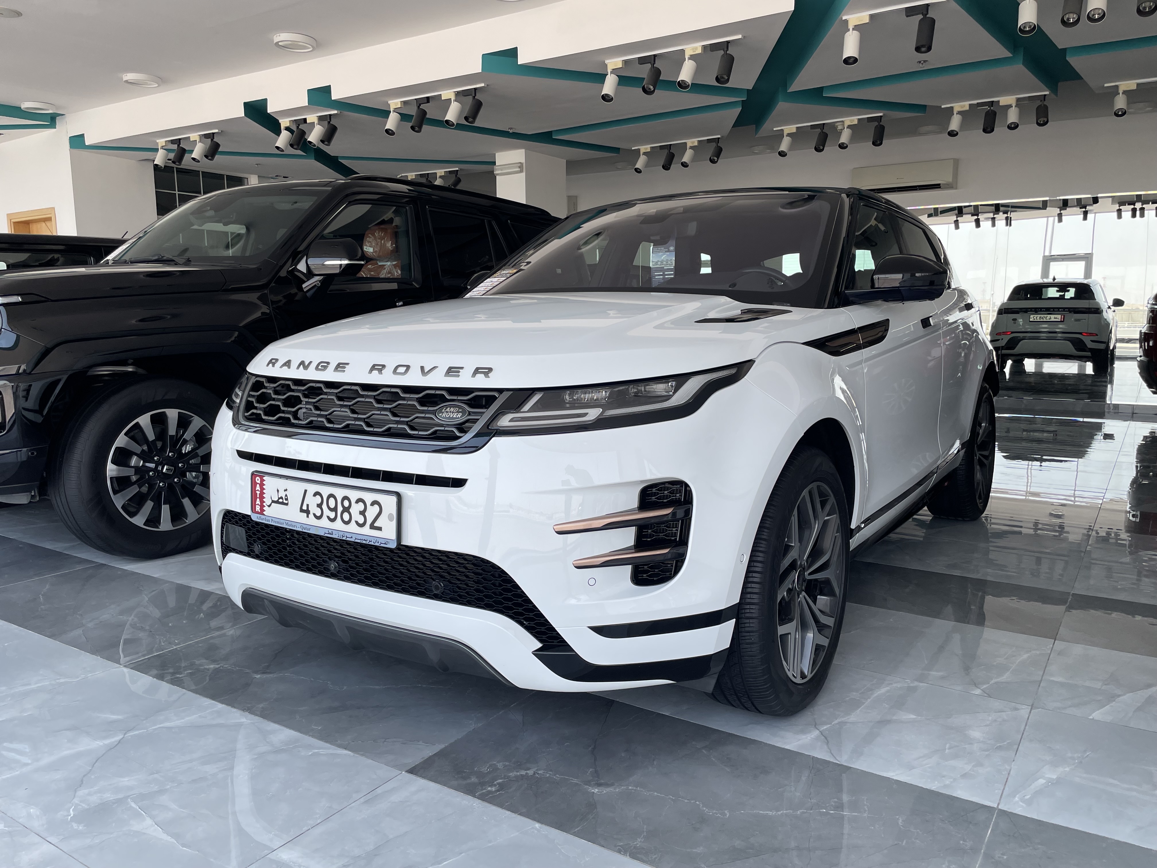 Land Rover Range Evoque 2020 - Image 1