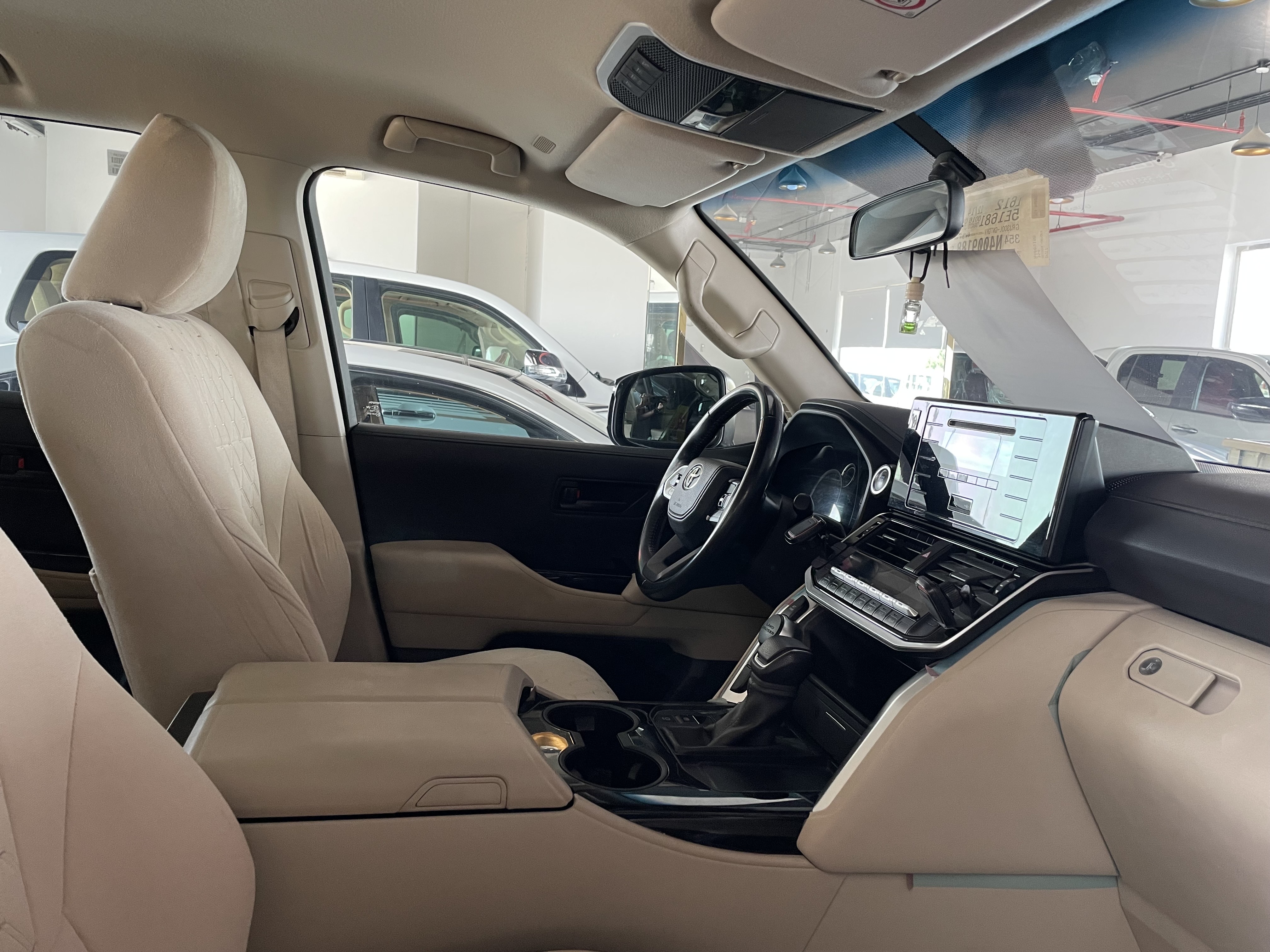 Toyota Land Cruiser GX 2022 - Image 3
