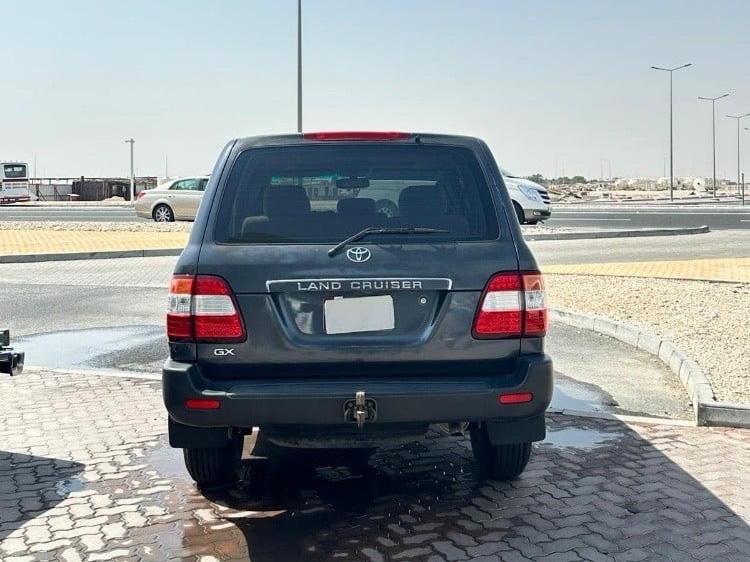 تويوتا لاند كروزر جي اكس 2004 - Image 2