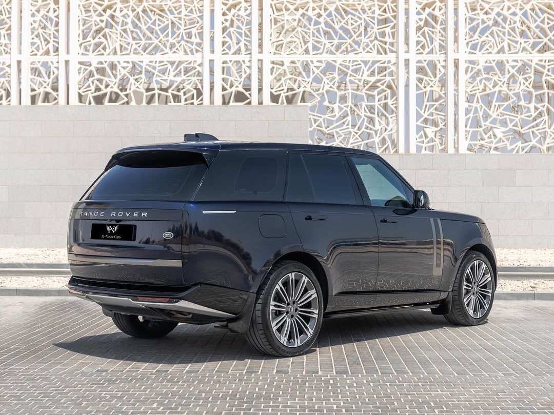 Land Rover Range Vogue HSE 2023 - Image 3