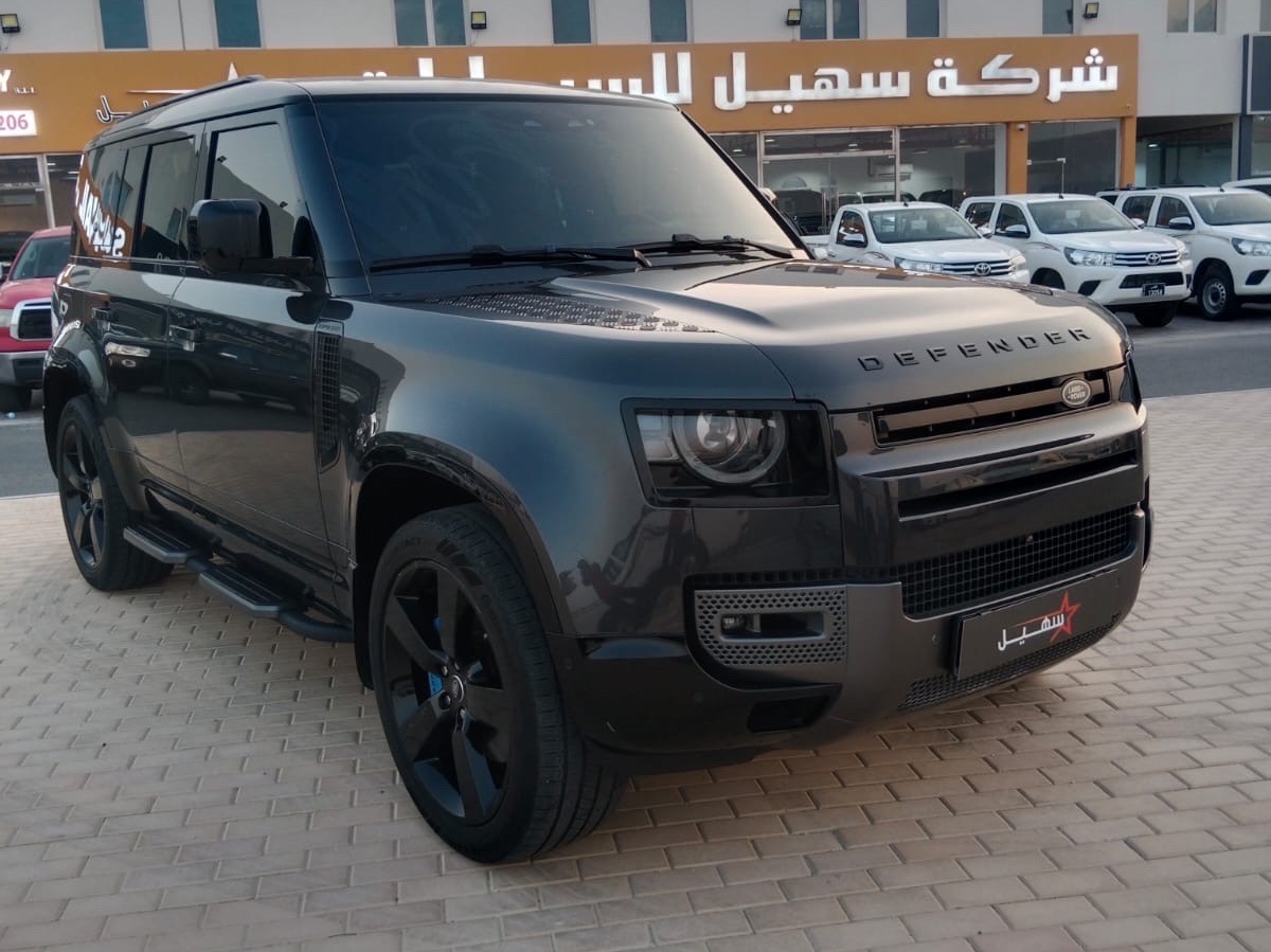 لاند روفر Defender 2024 - Image 1