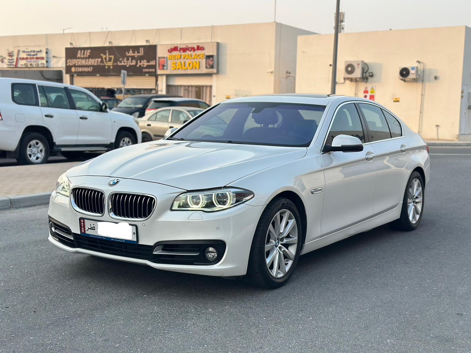 BMW 5-Series 528i 2016