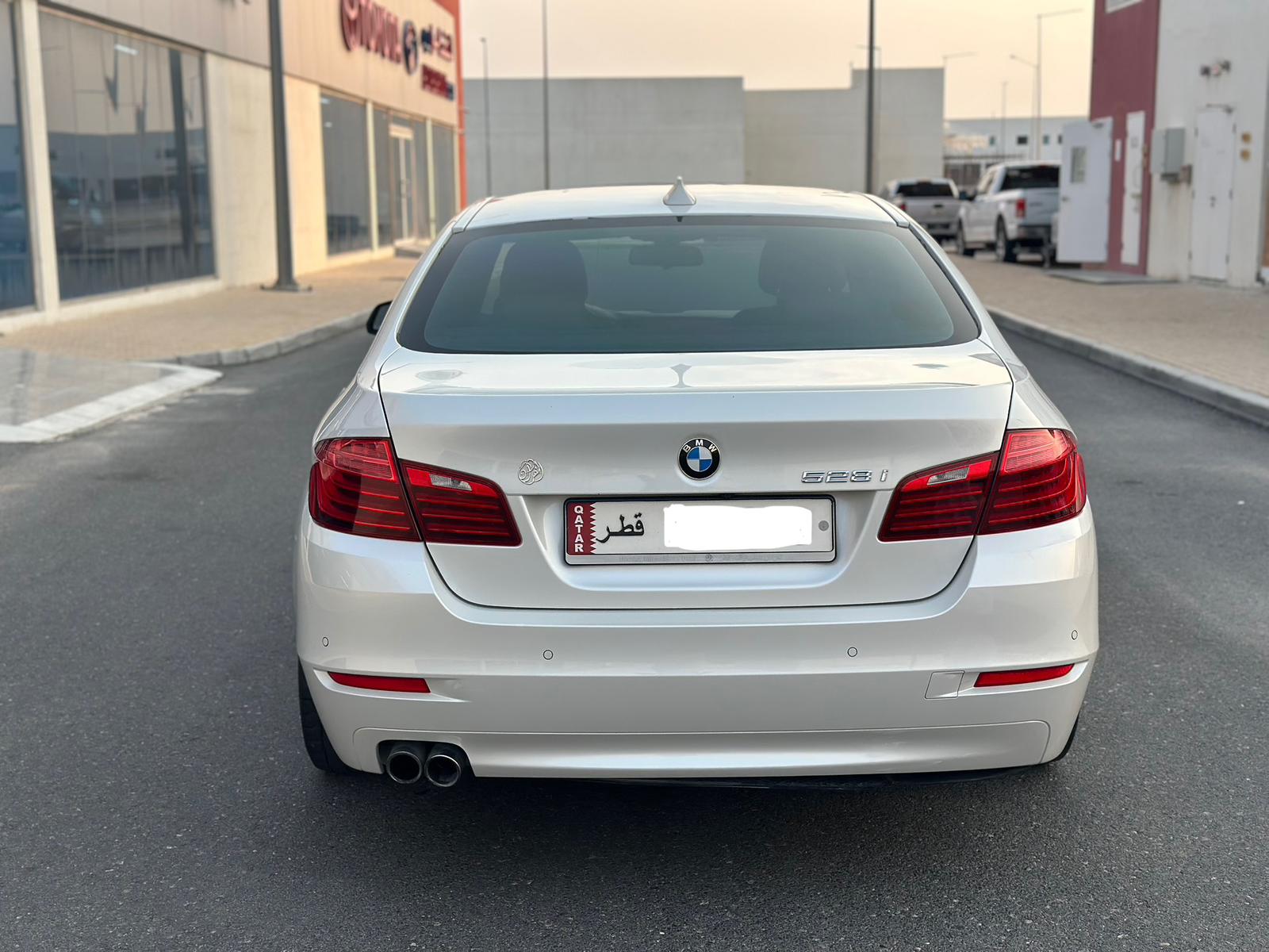 BMW 5-Series 528i 2016 - Image 4