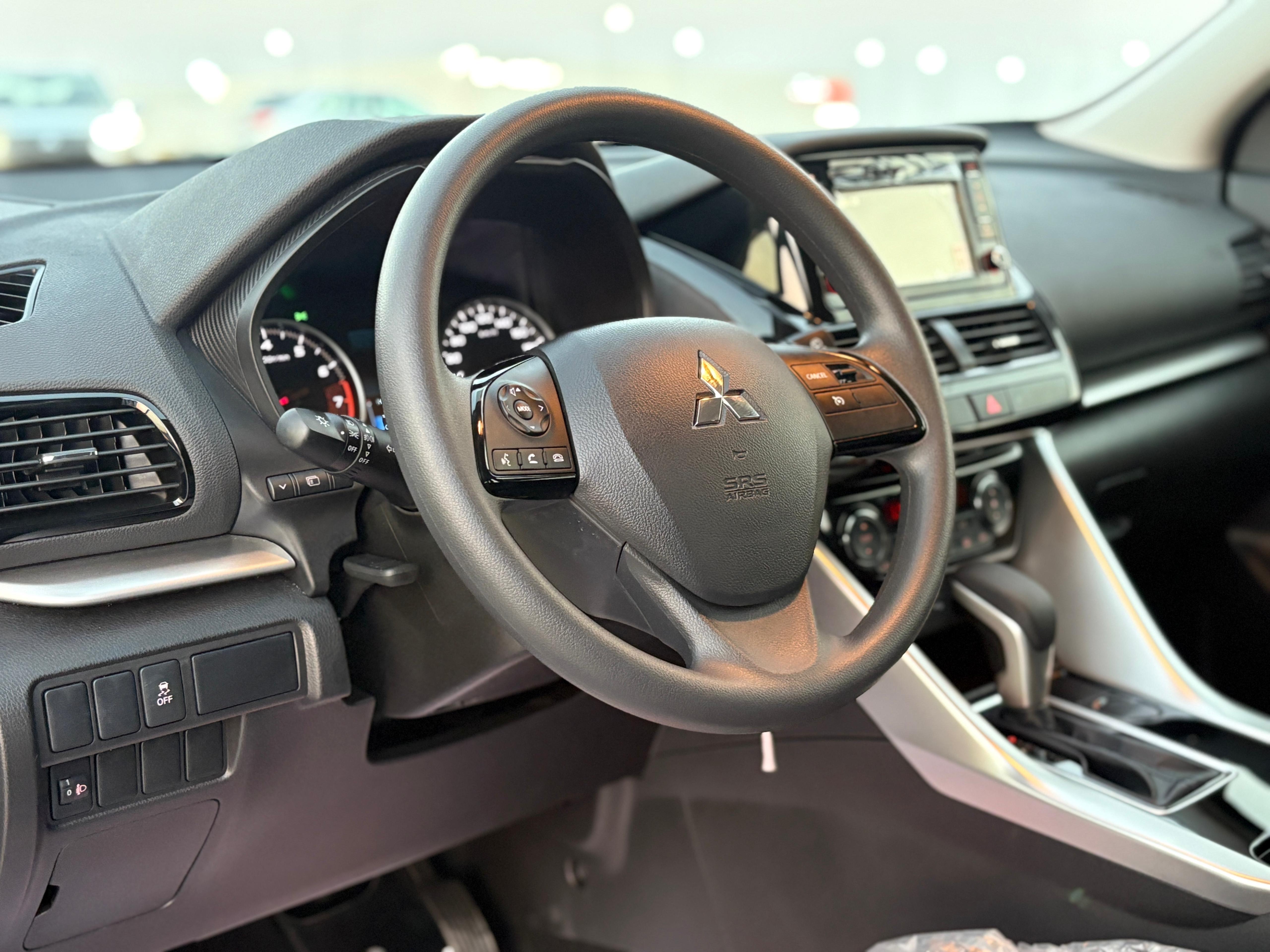 Mitsubishi Eclipse 2025 - Image 4