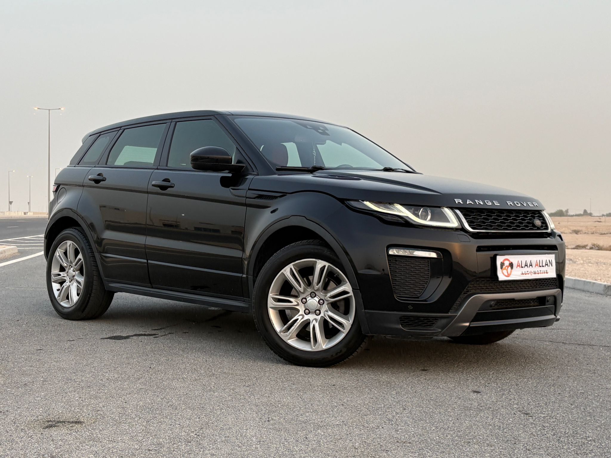 Land Rover Range Evoque 2016 - Image 2