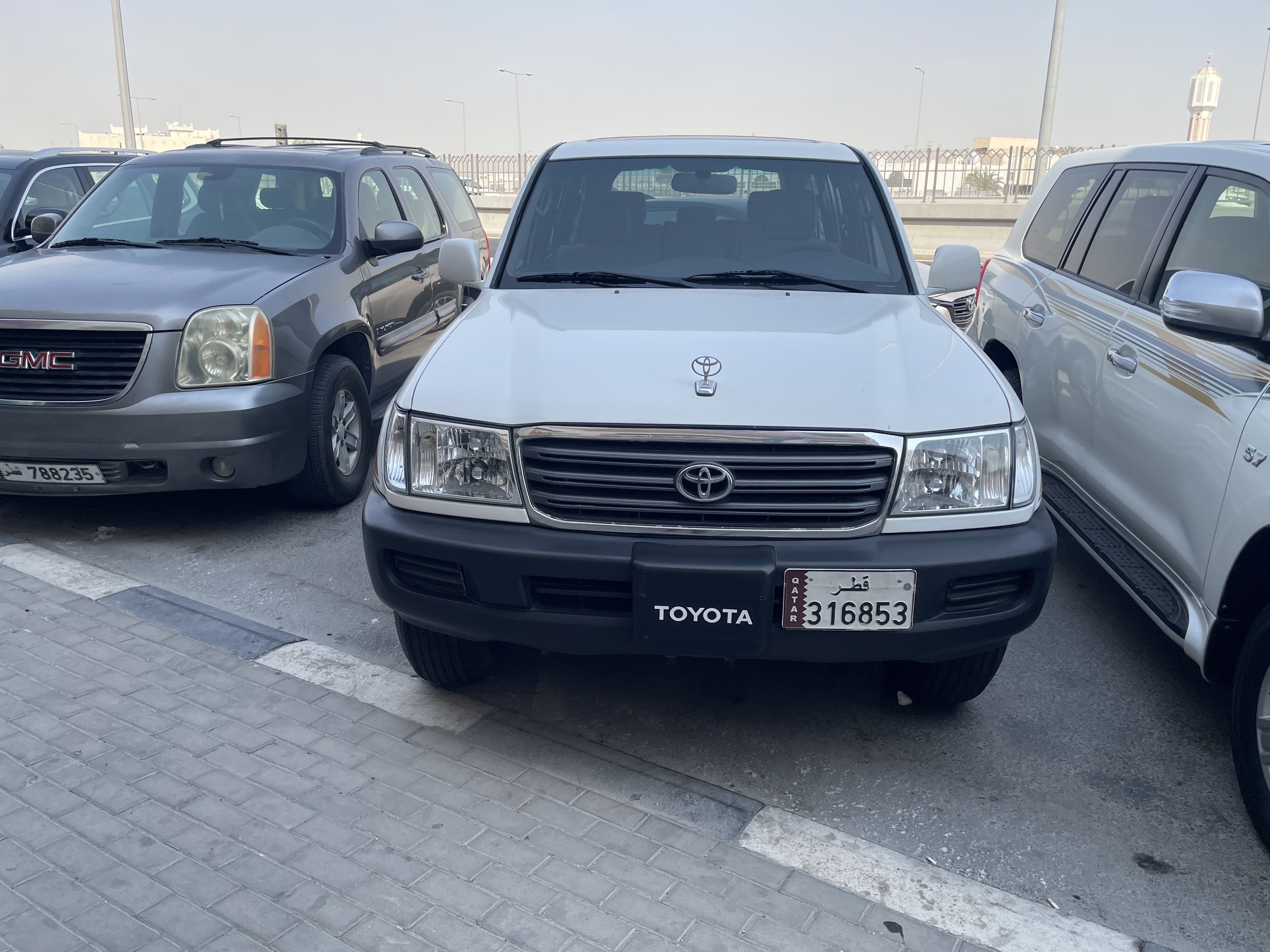 Toyota Land Cruiser GX 2005 - Image 2