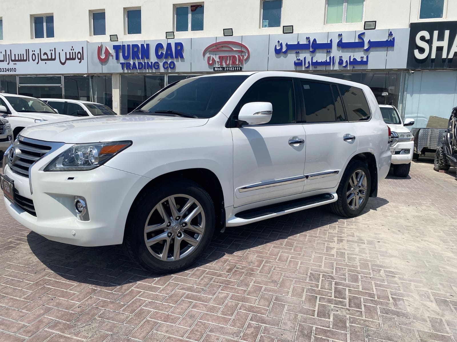 Lexus LX 570 2014 - Image 3