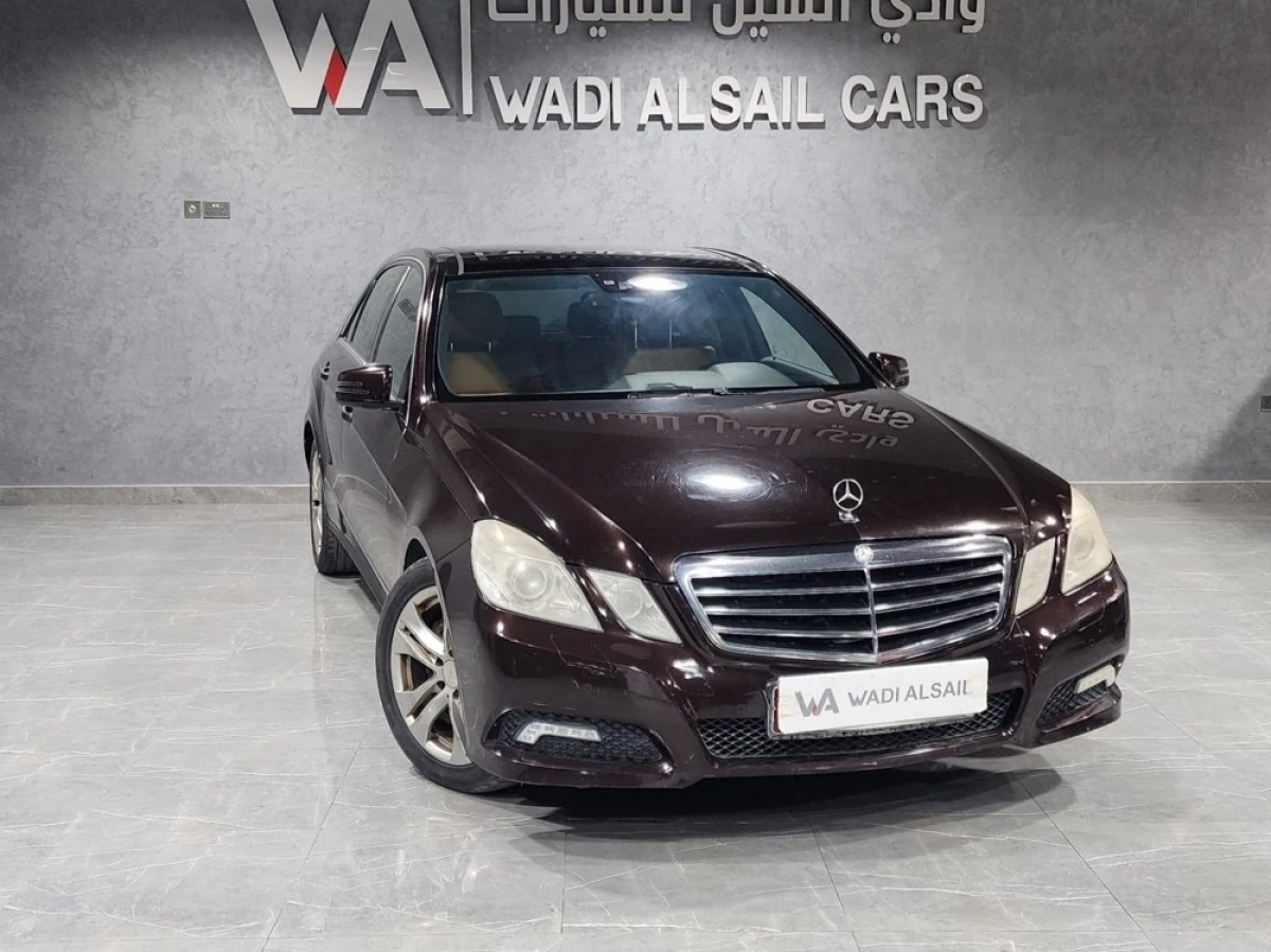Mercedes-Benz E-Class Sedan 350 2010