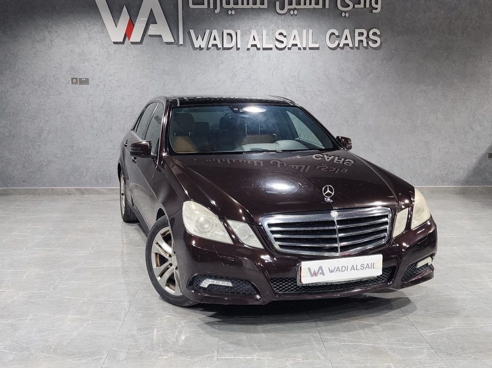 Mercedes-Benz E-Class Sedan 350 2010