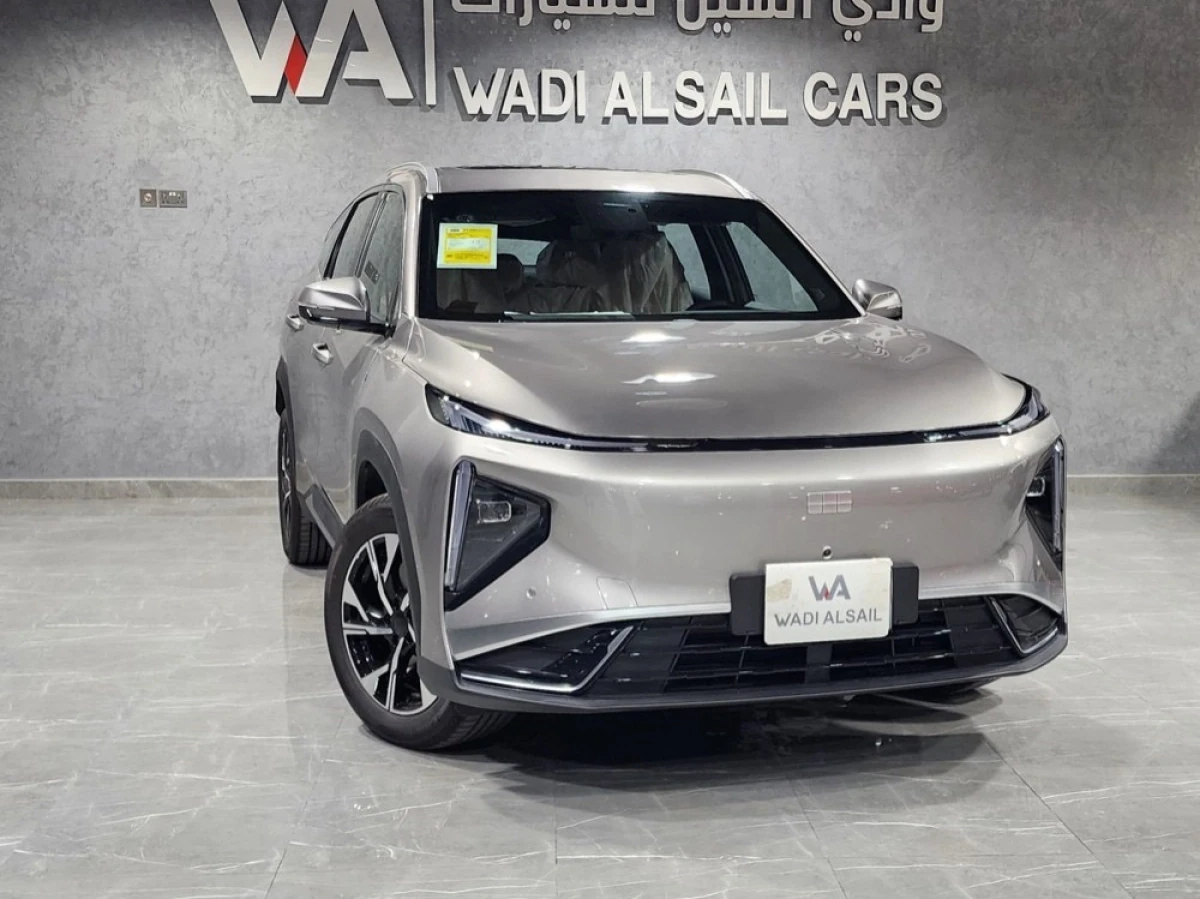 Geely  Emgrand 2025