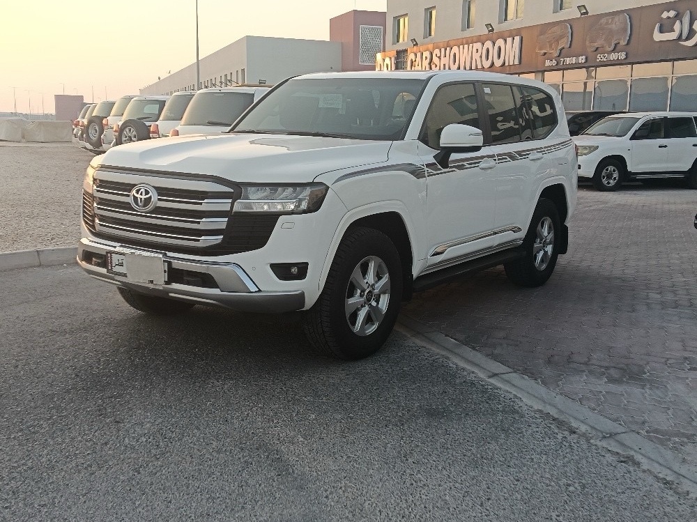 Toyota Land Cruiser GX.R 2023 - Image 1