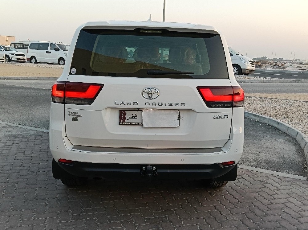 Toyota Land Cruiser GX.R 2023 - Image 3