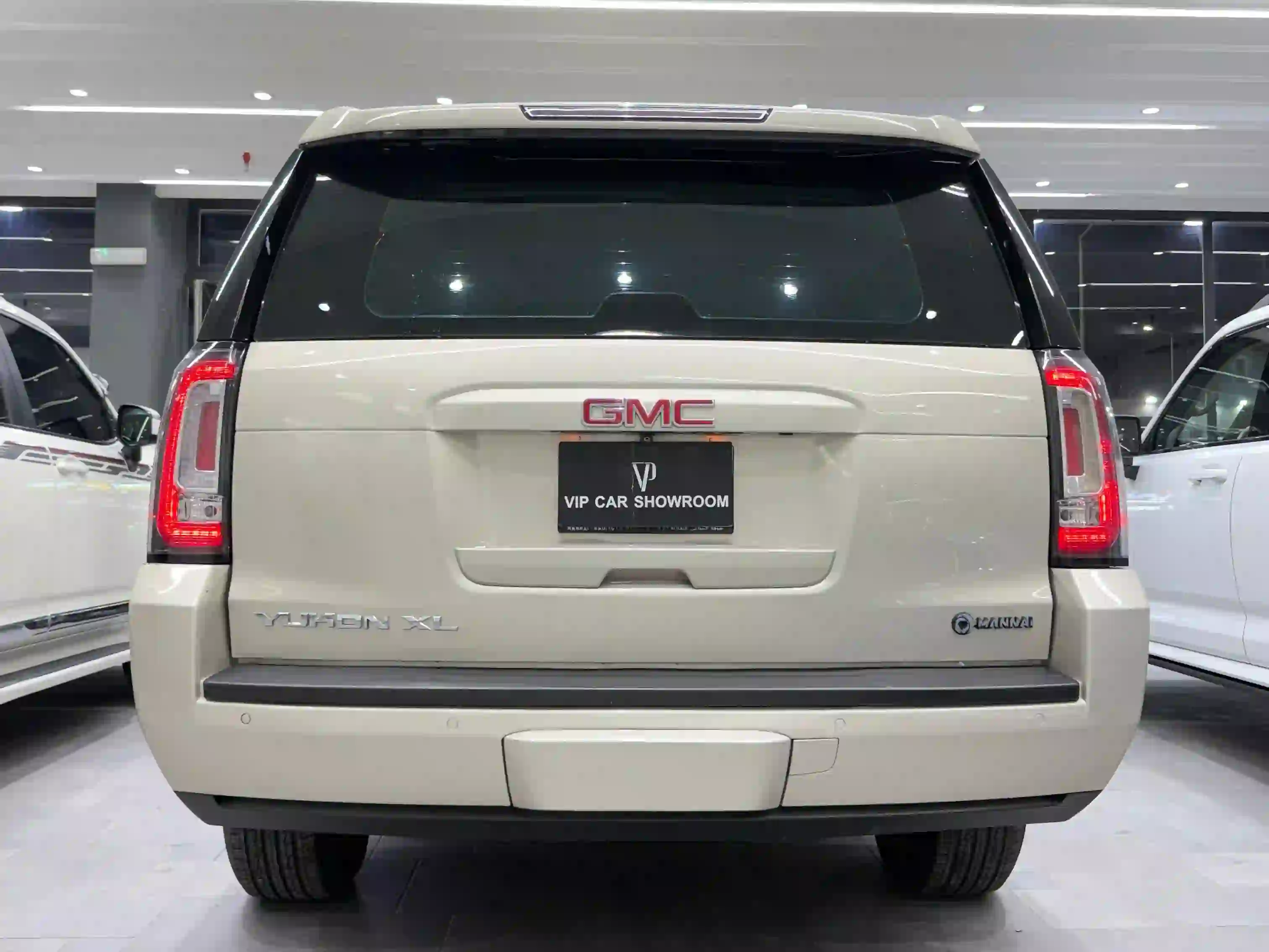 GMC Yukon XL 2015 - Image 3