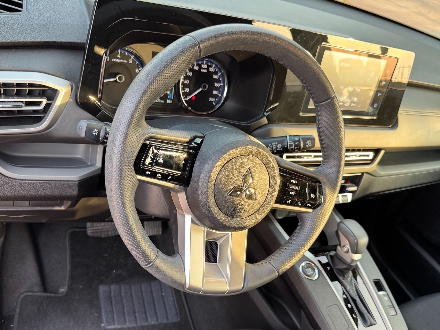 Mitsubishi xforce 2025 - Image 4