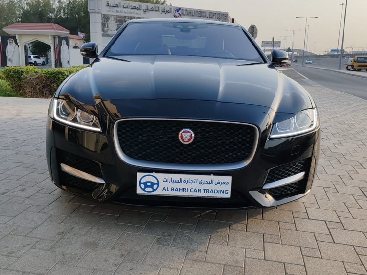 Jaguar XF 2019 - Image 2