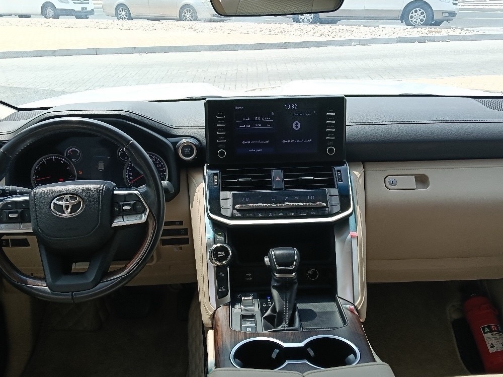 Toyota Land Cruiser GX.R 2022 - Image 4