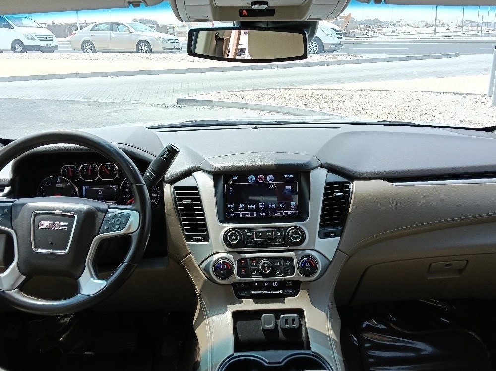 GMC Yukon 2019 - Image 4