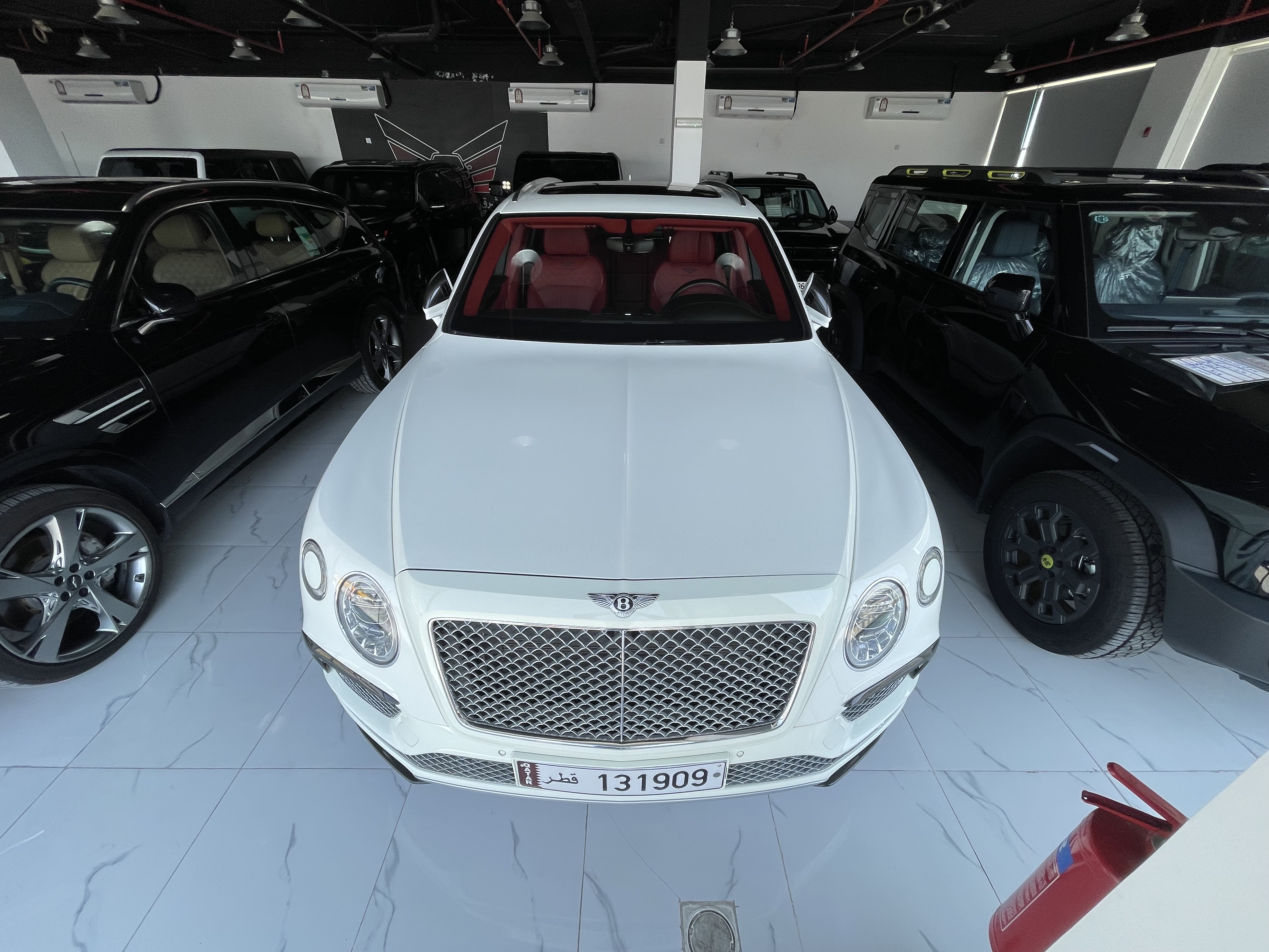 Bentley Bentayga 2017 - Image 3