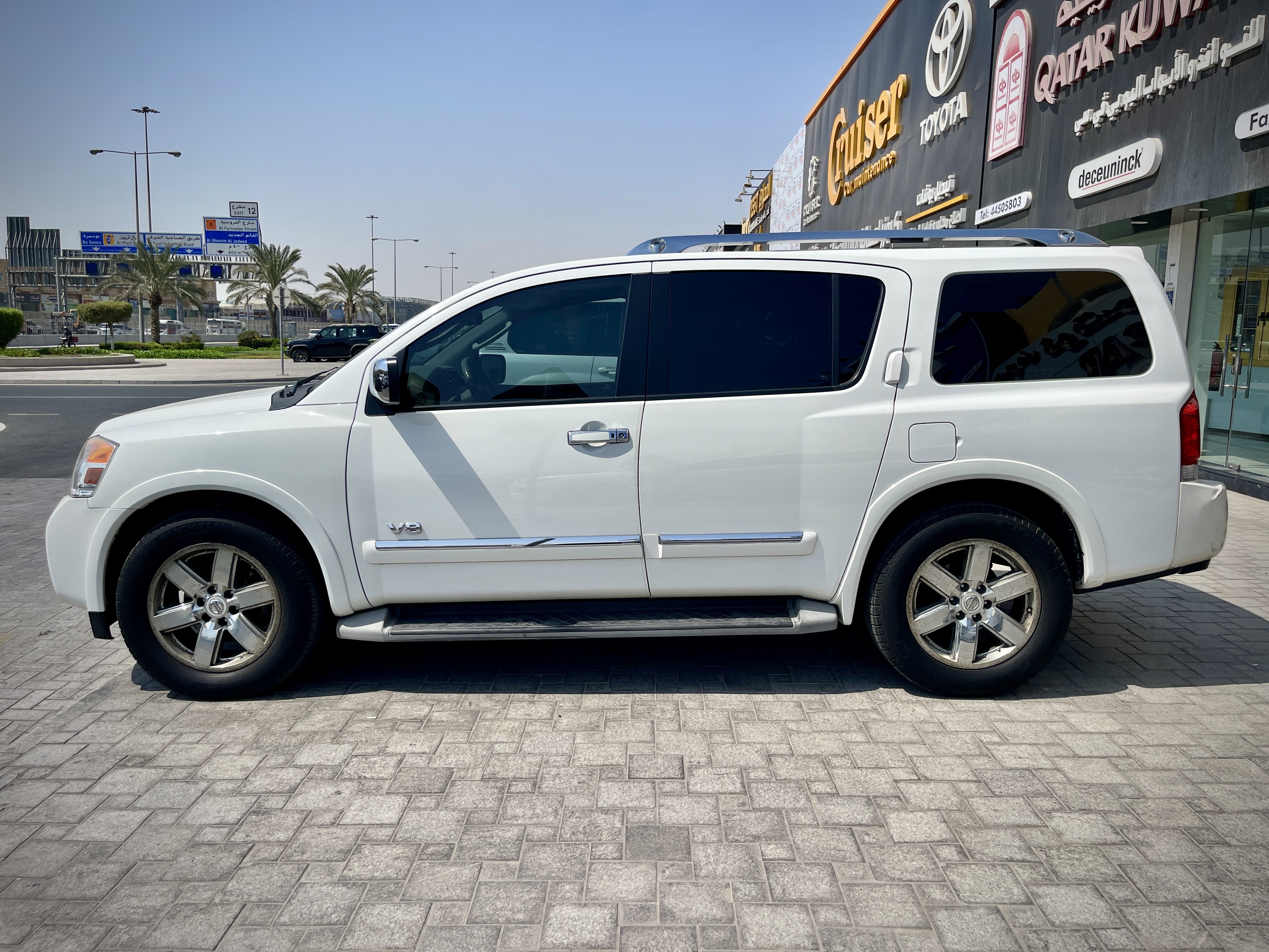Nissan Armada LE 2012 - Image 3