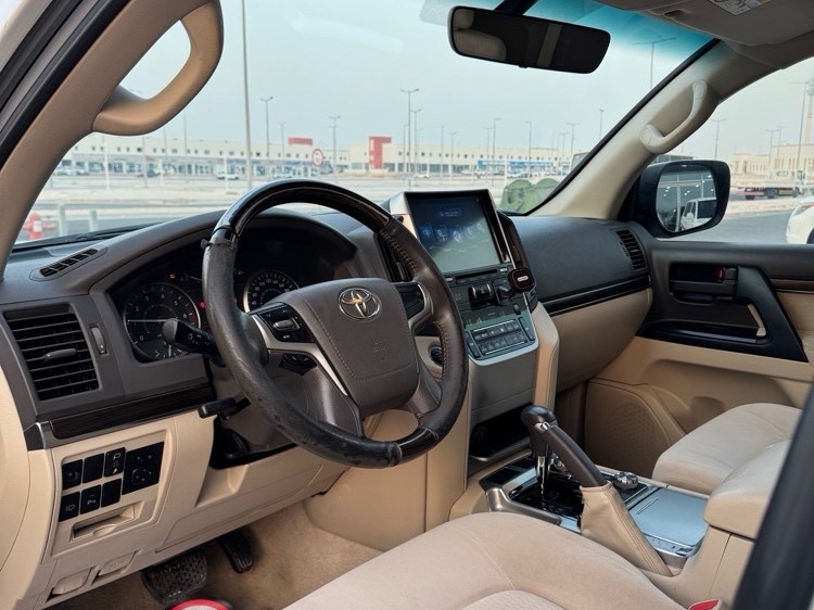 Toyota Land Cruiser GX.R 2019 - Image 4
