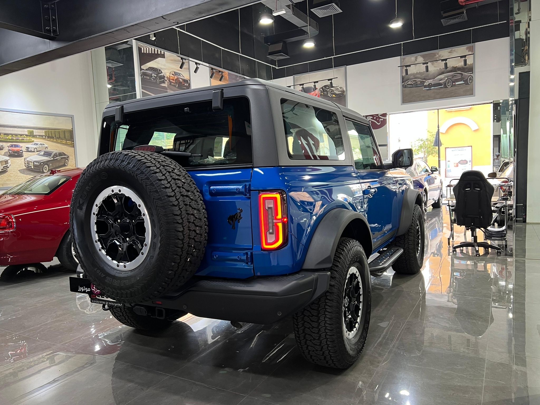Ford Bronco 2021 - Image 2