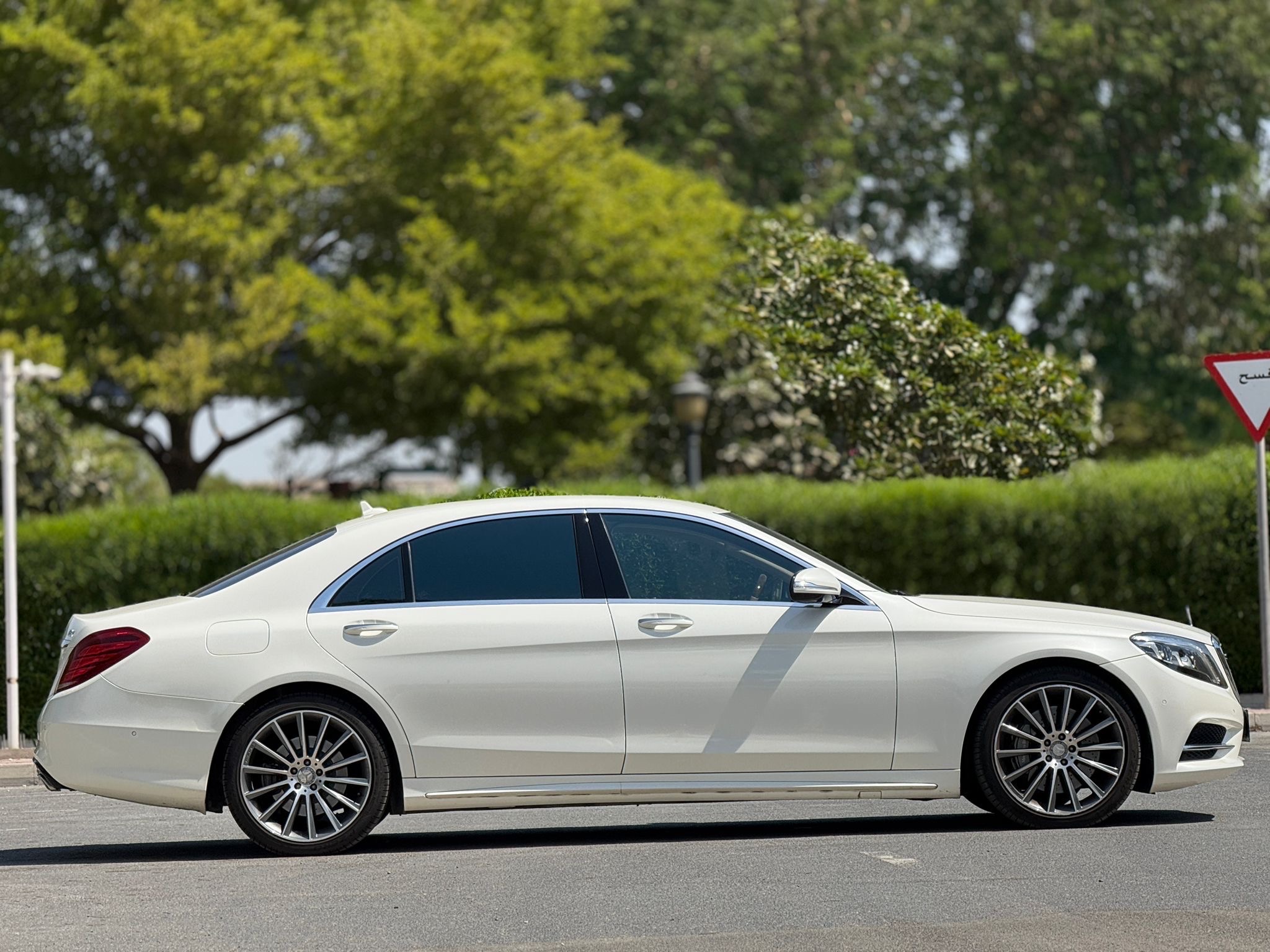 مرسيدس بنز S-Class Sedan 400 2015 - Image 3
