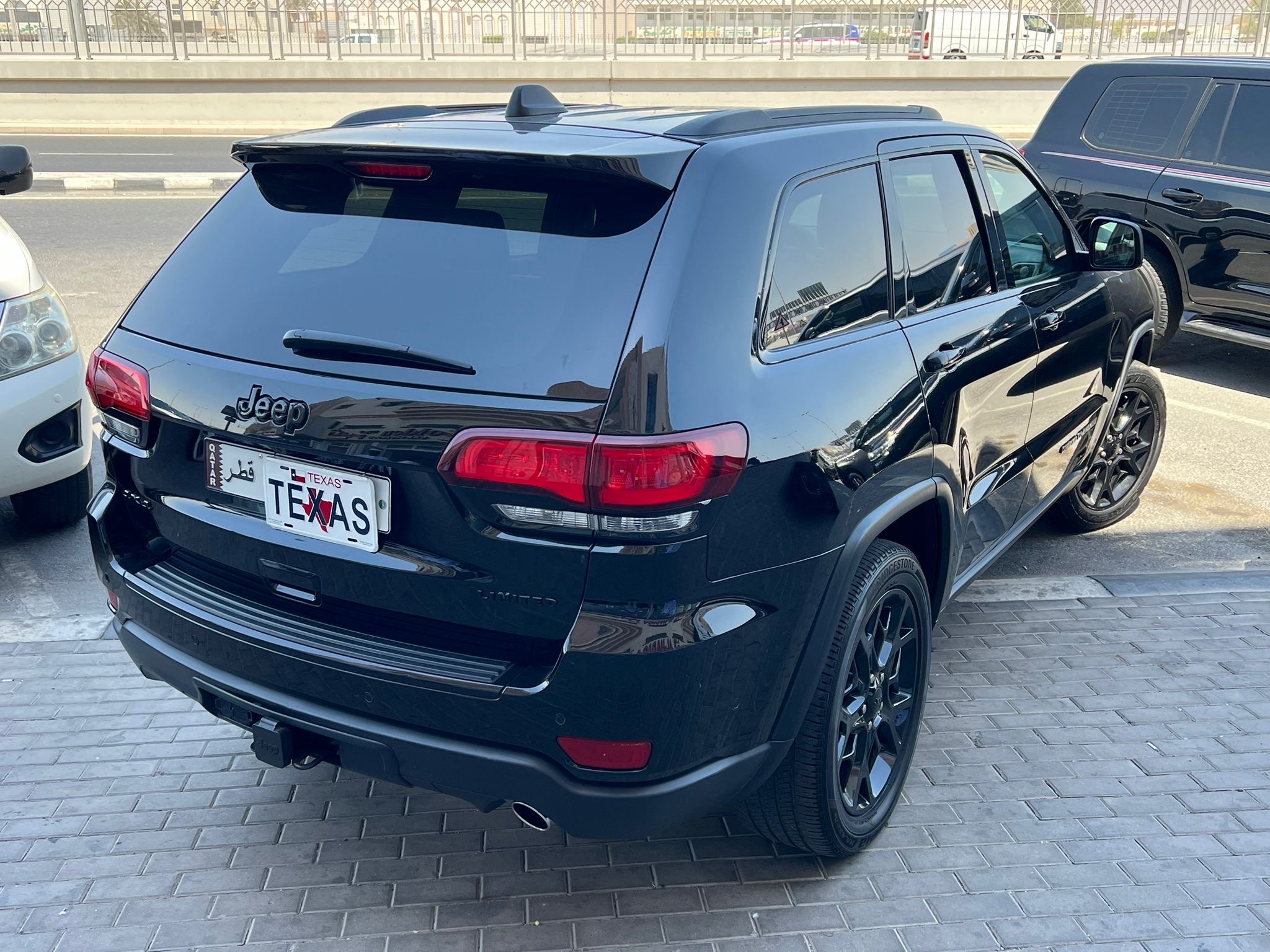 Jeep Grand Cherokee Limited 2022 - Image 2
