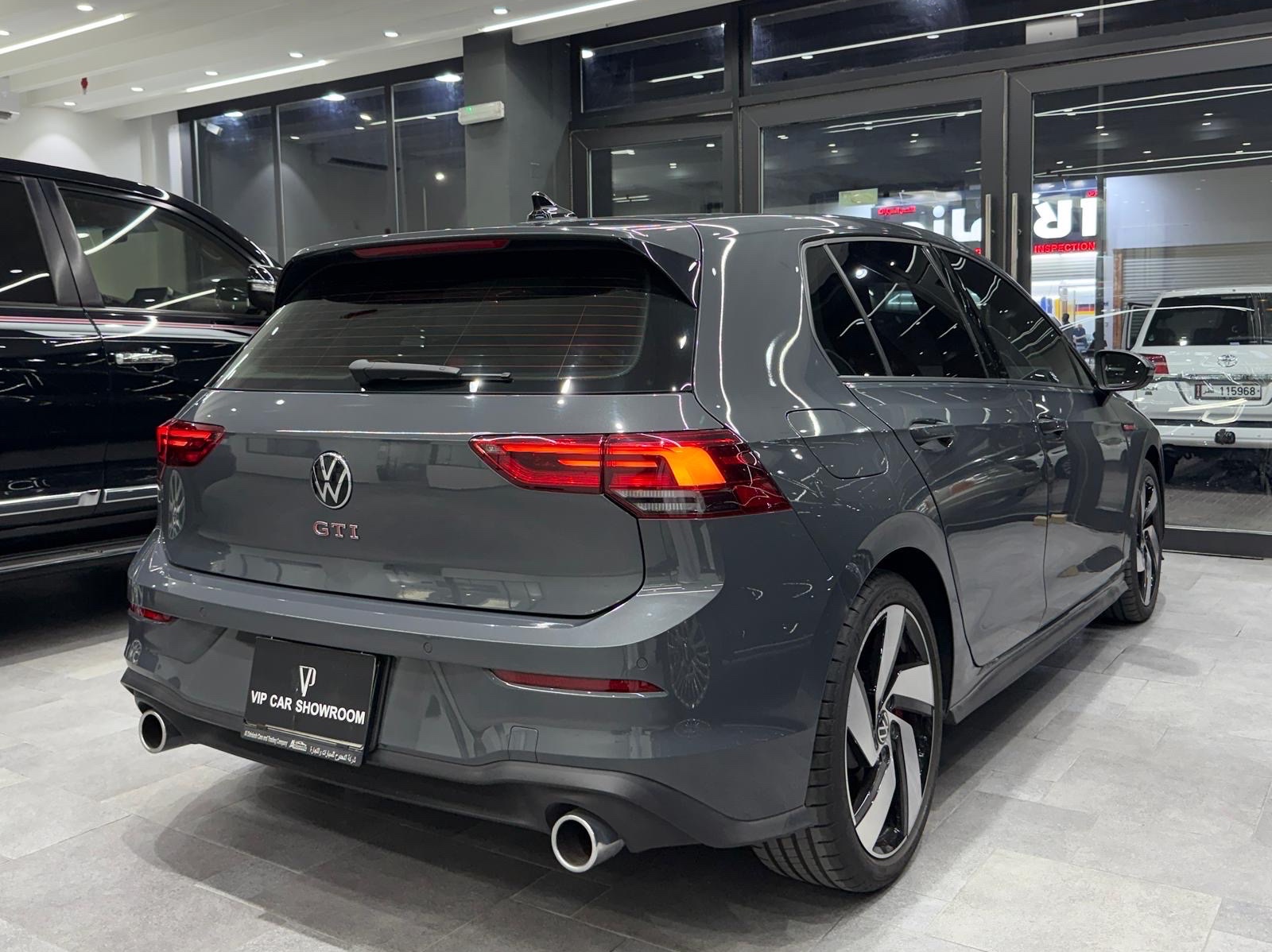 Volkswagen Golf GTI 2024 - Image 3