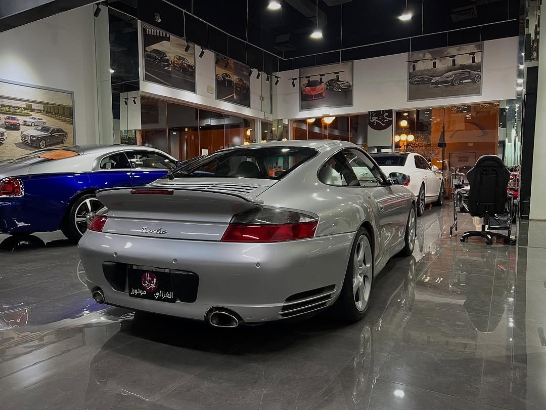 Porsche Careera Turbo  2003 - Image 3