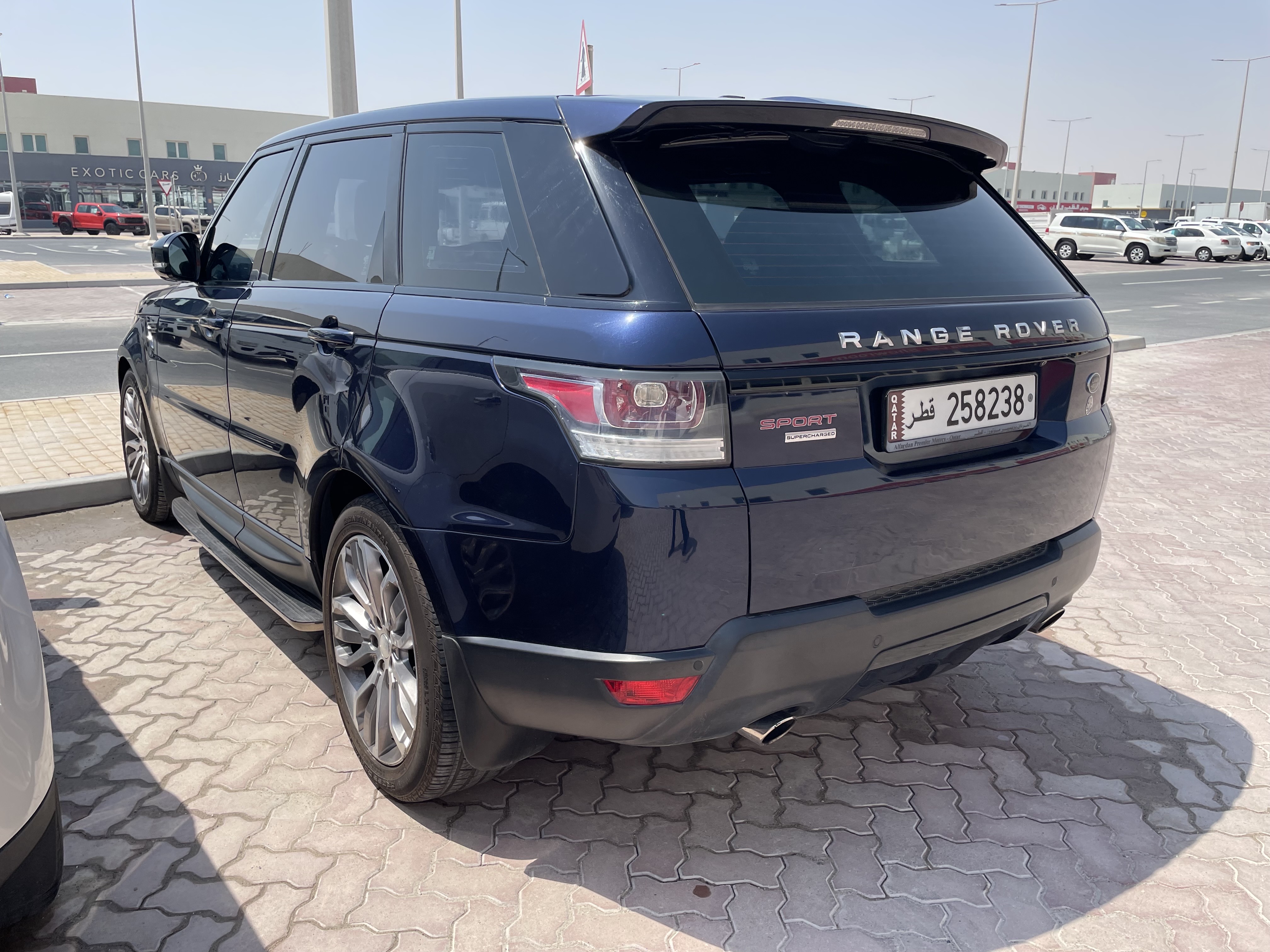 Land Rover Range Vogue 2018 - Image 2