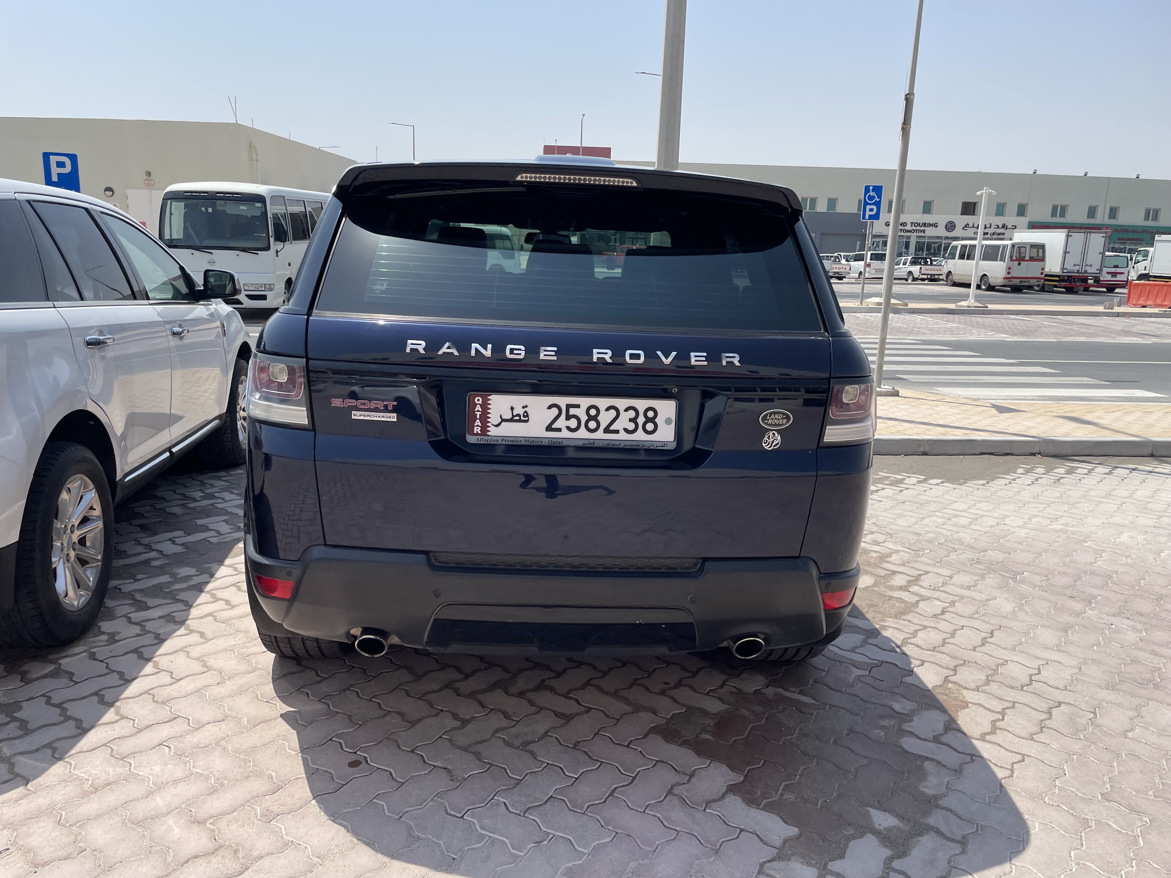 Land Rover Range Vogue 2018 - Image 3