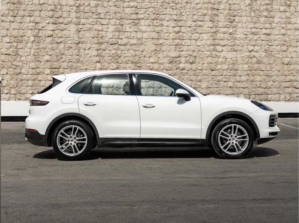 Porsche Cayenne 2018 - Image 2