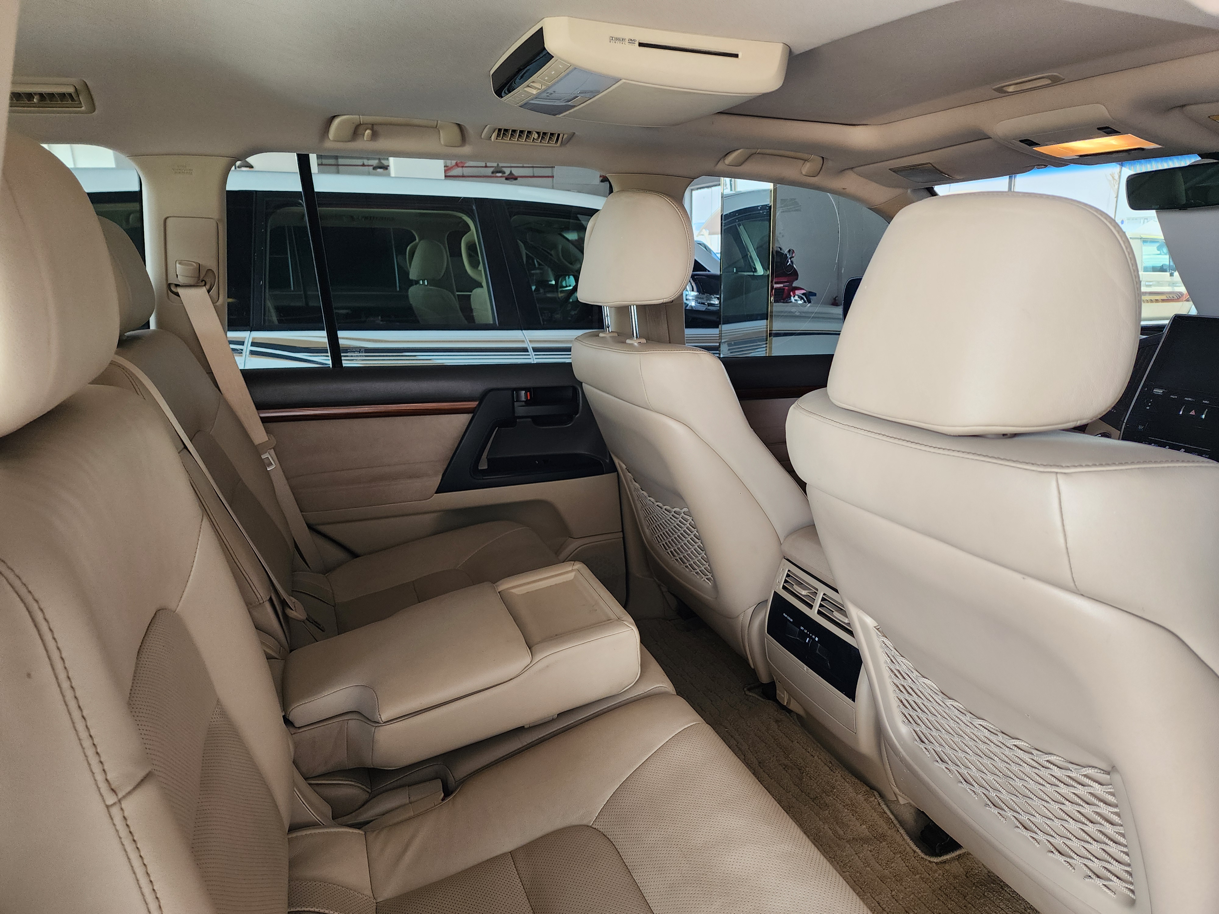 Toyota Land Cruiser GX.R - Image 4