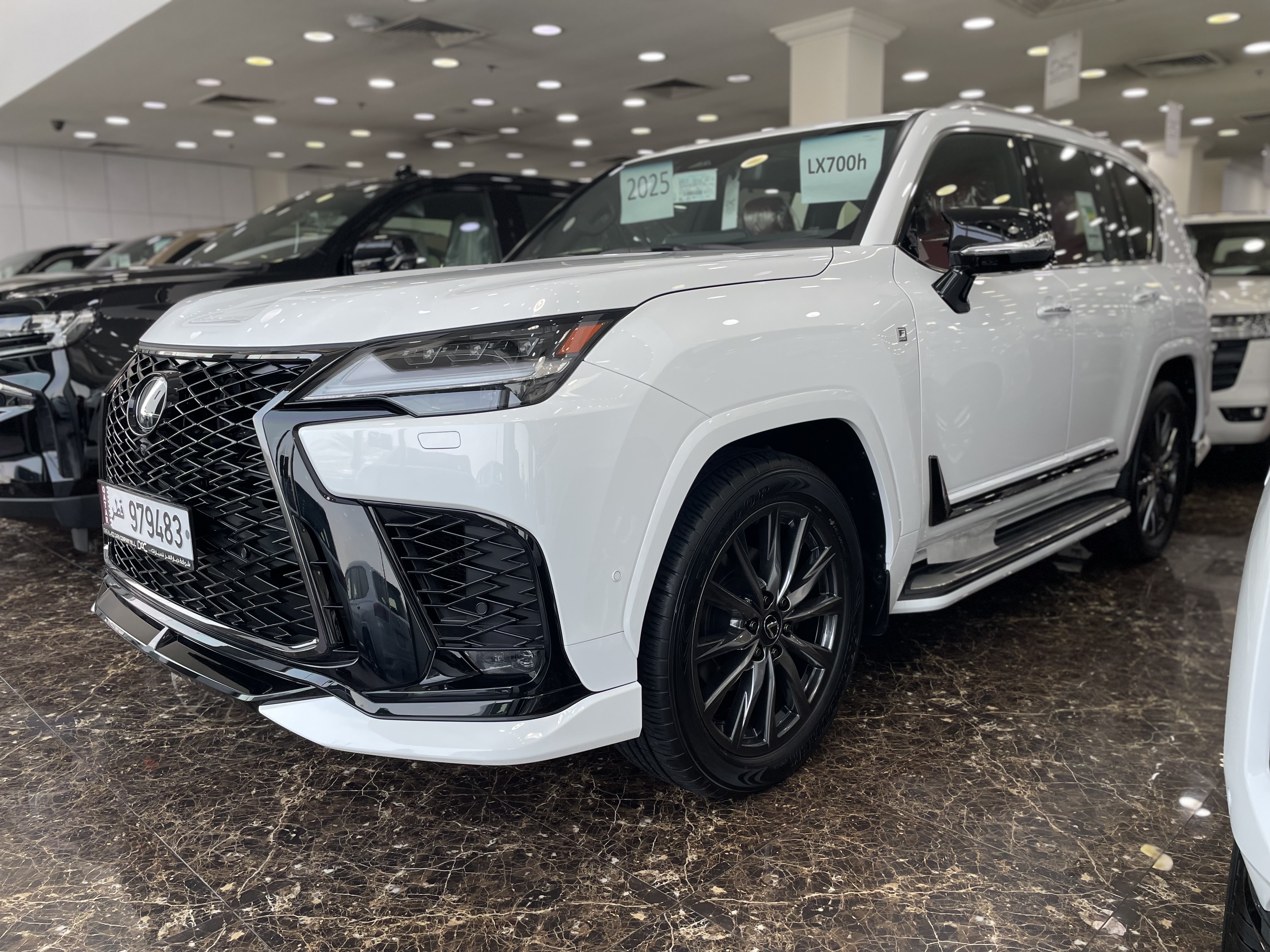 Lexus LX 700 H 2025