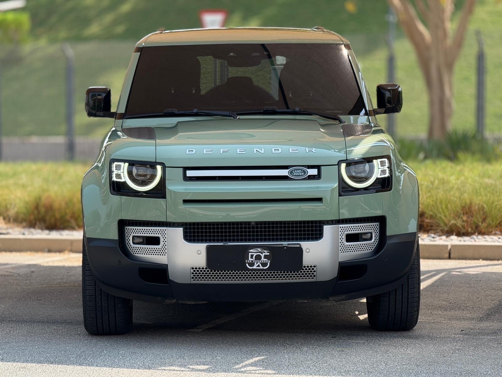 لاند روفر Defender 110 2023 - Image 2