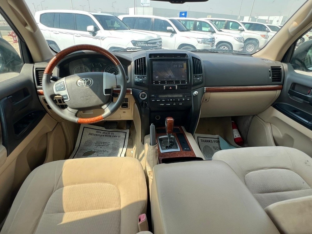 Toyota Land Cruiser GX.R 2015 - Image 3
